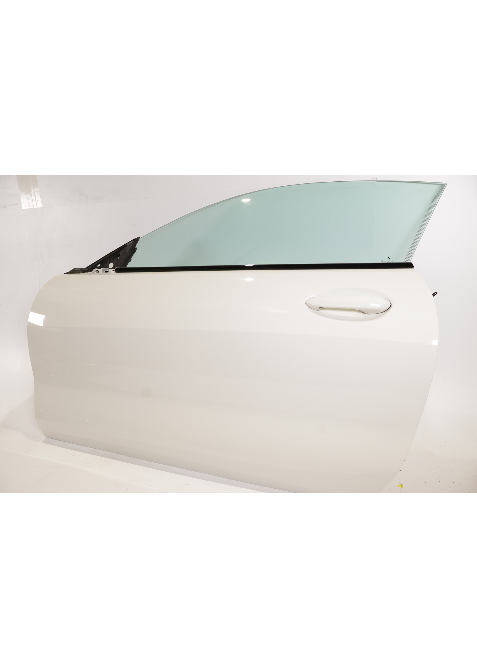 BMW BMW 8 Series G14 G15 Complete door left 41007455091 7455091