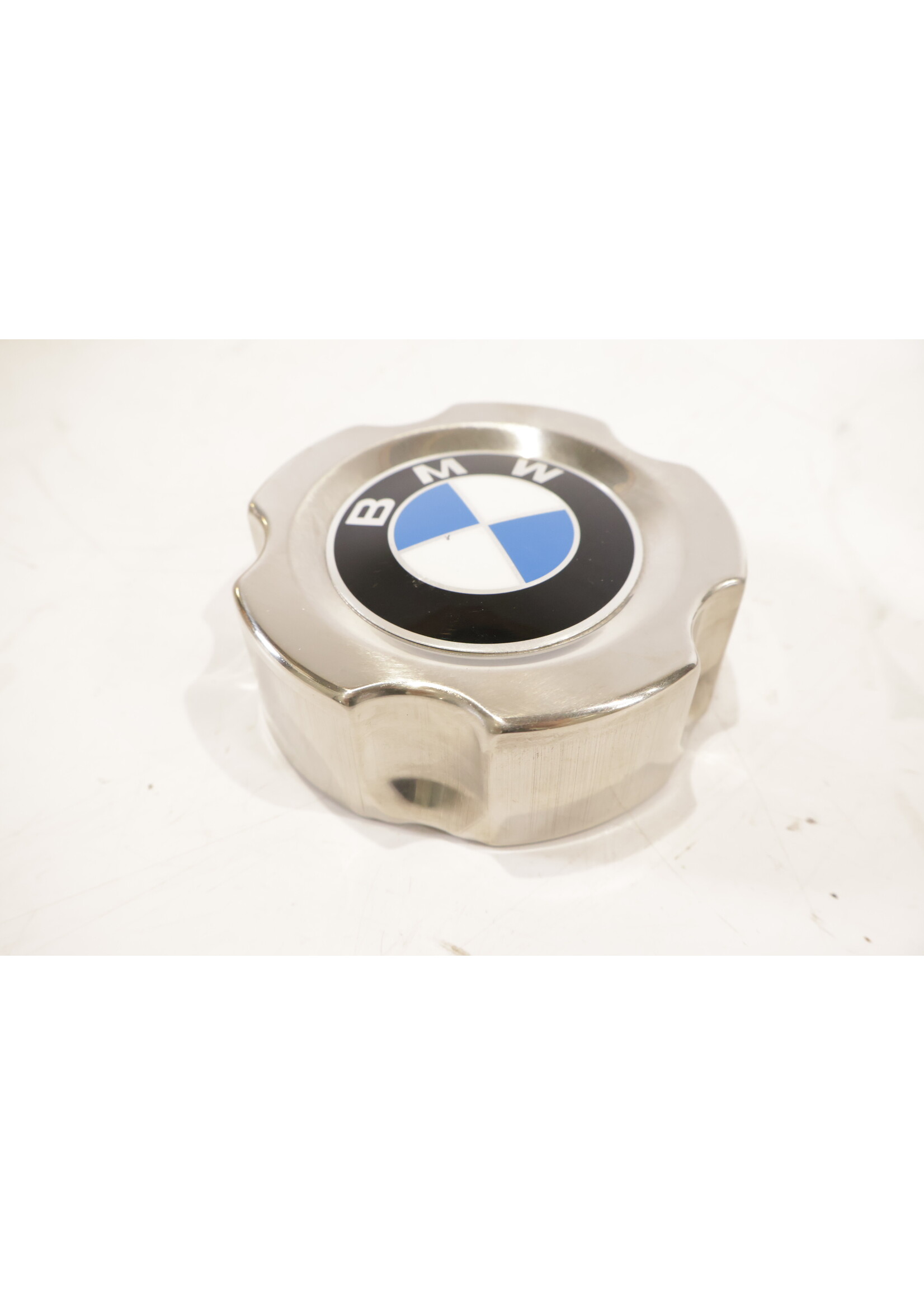 BMW BMW 3 + 5 Serie E30 E34 OEM Naafkap set chrome NIEUW! 36131179141 1179141