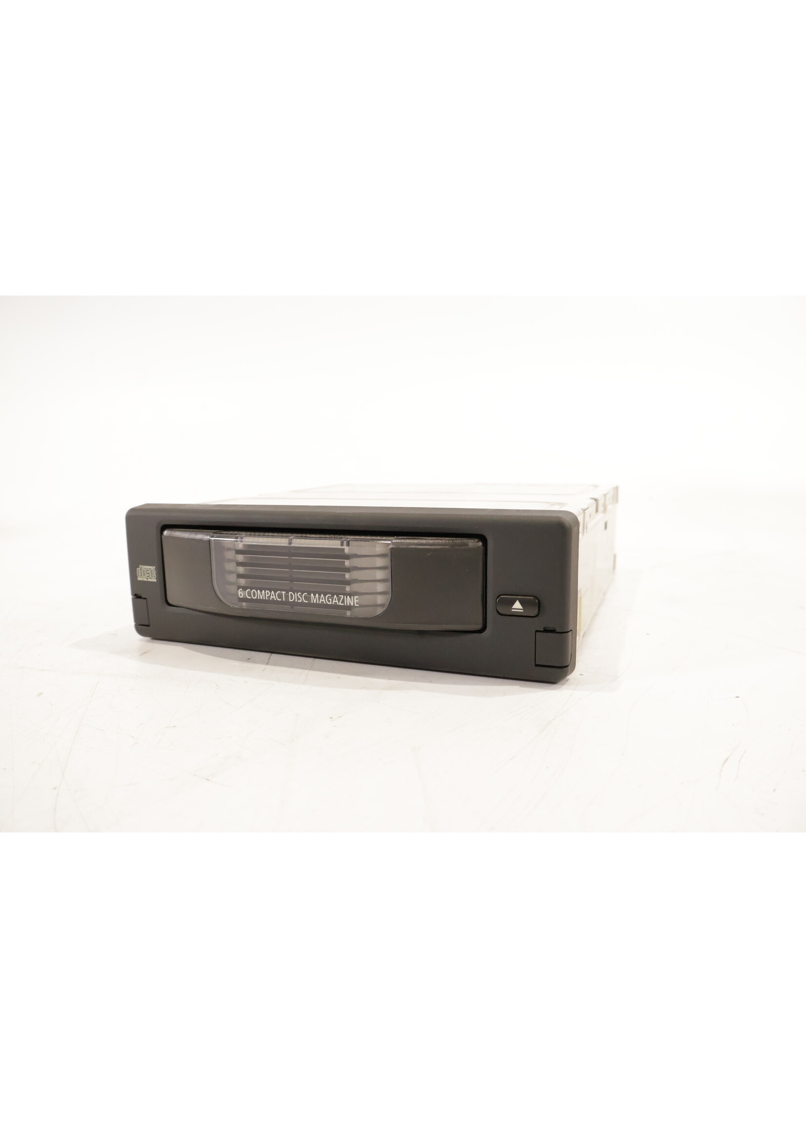 BMW BMW 5 Series E60 E61 OEM CD Changer NEW! 65129131850 9131850