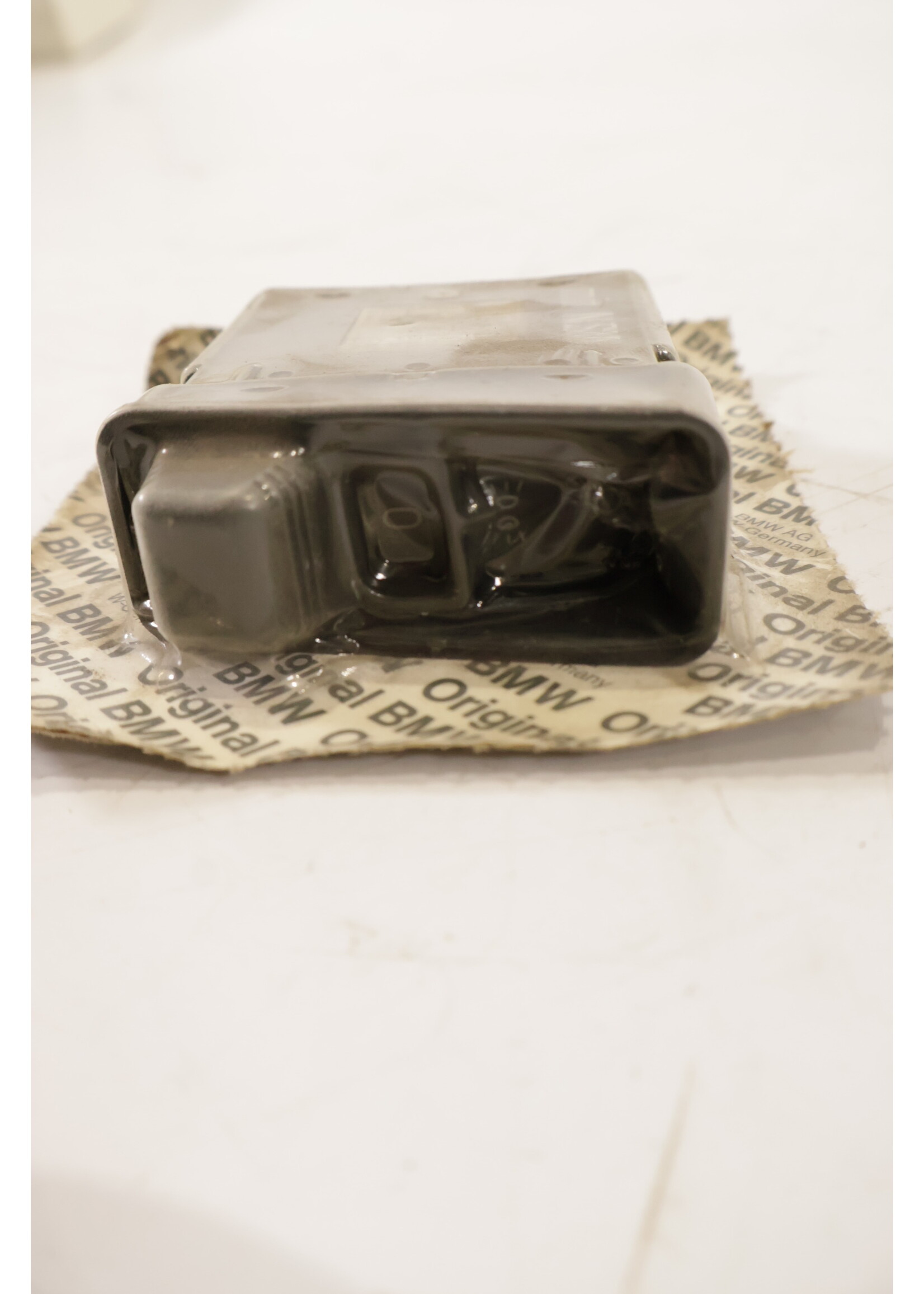 BMW BMW 3 & 8 Serie E31 E34 OEM Lichtschakelaar NIEUW! 61311384005 1384005