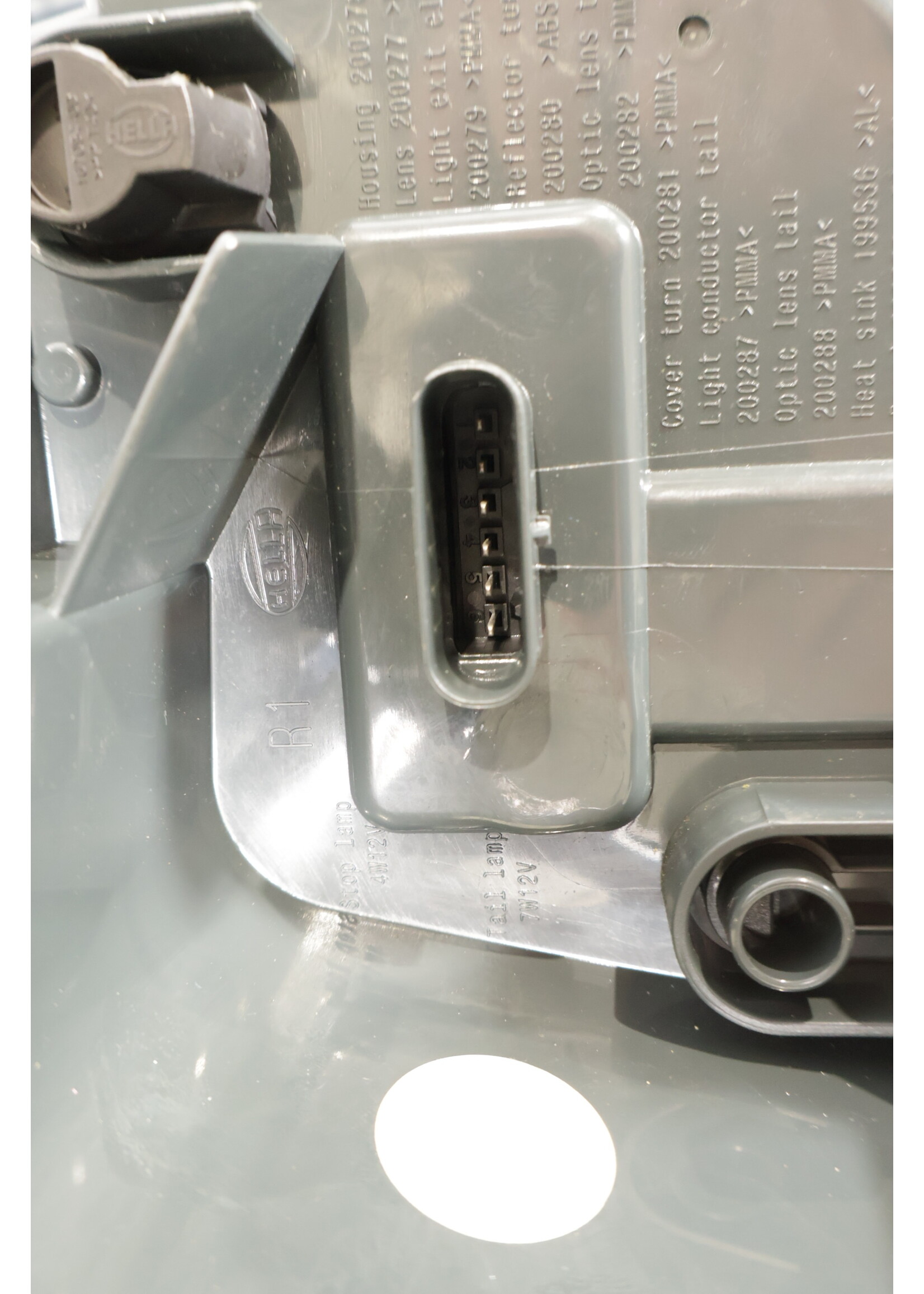 BMW BMW 3 Serie Touring F31 LCI achterlicht rechts LED 63217372210 7372210