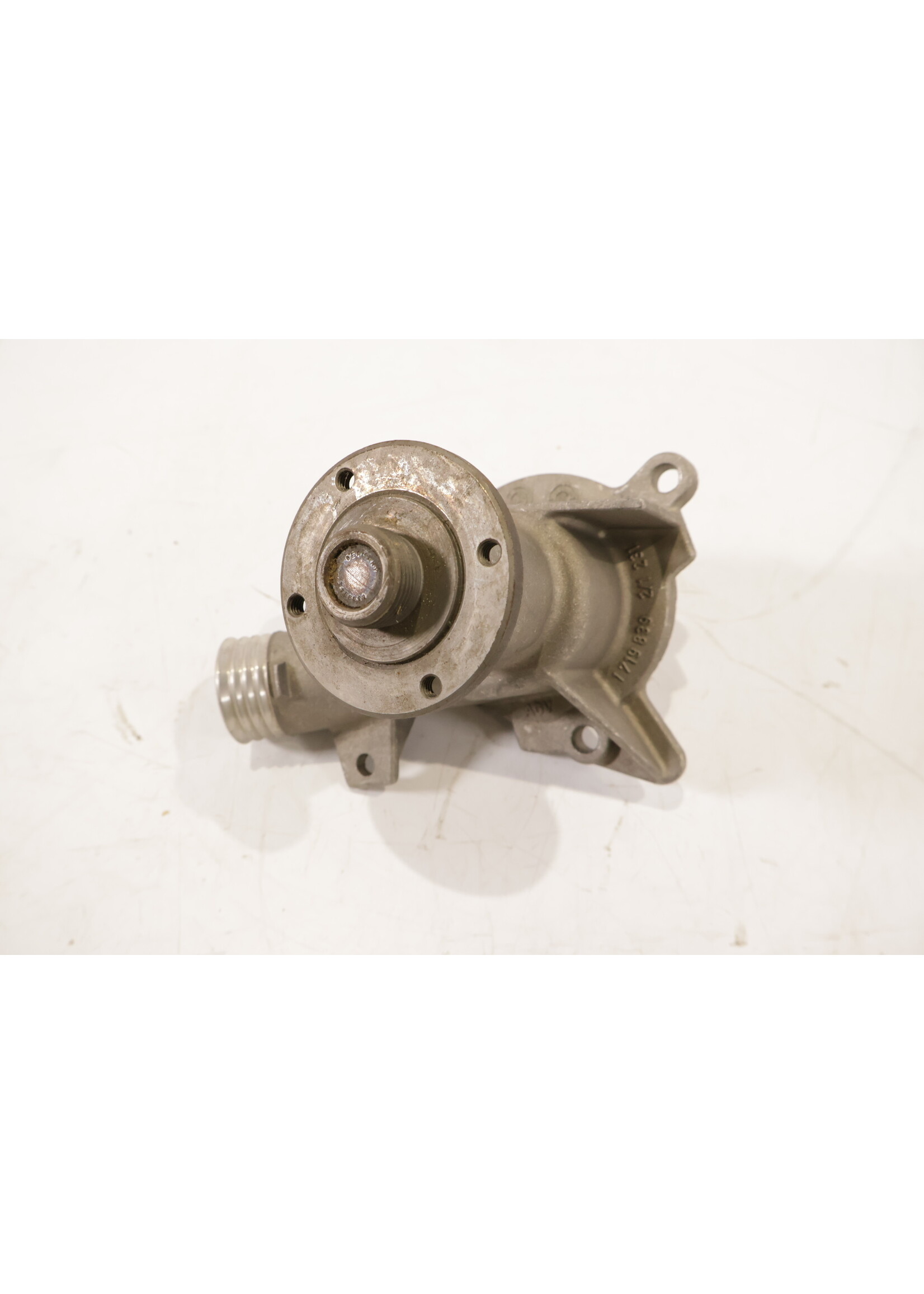 BMW BMW E28 E30 E34 M20 OEM Waterpomp NIEUW! 3130112600 1719839