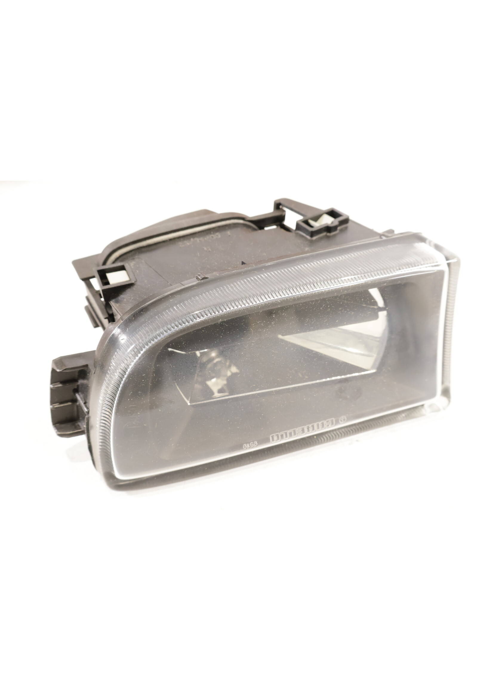 BMW BMW 7 Series E38 H7 Front left fog light NEW! 63178362401 8362401