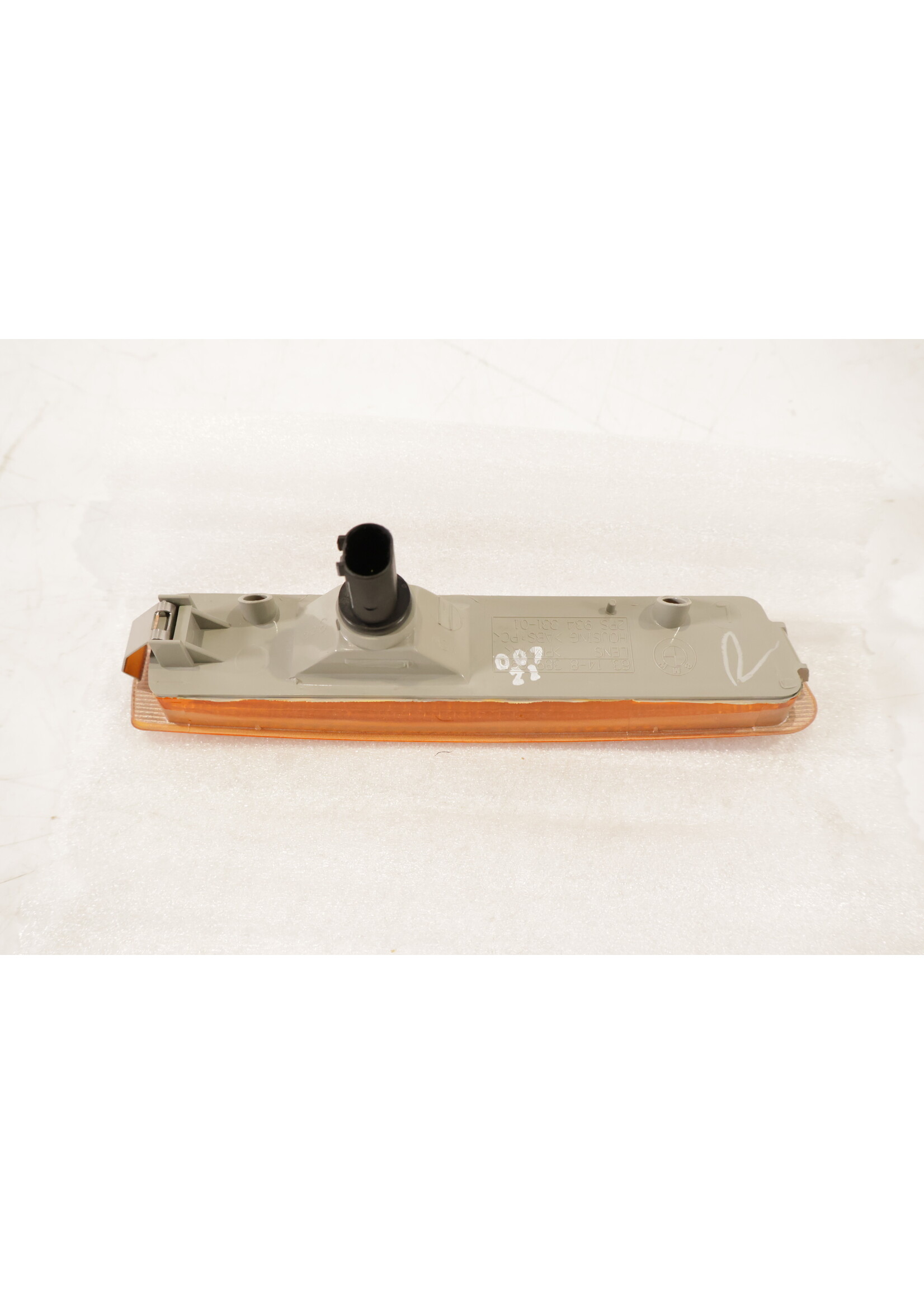 BMW BMW Z3 E36/7 OEM Bumper zijmarkeringslamp rechts NIEUW! 63148389696 8389696