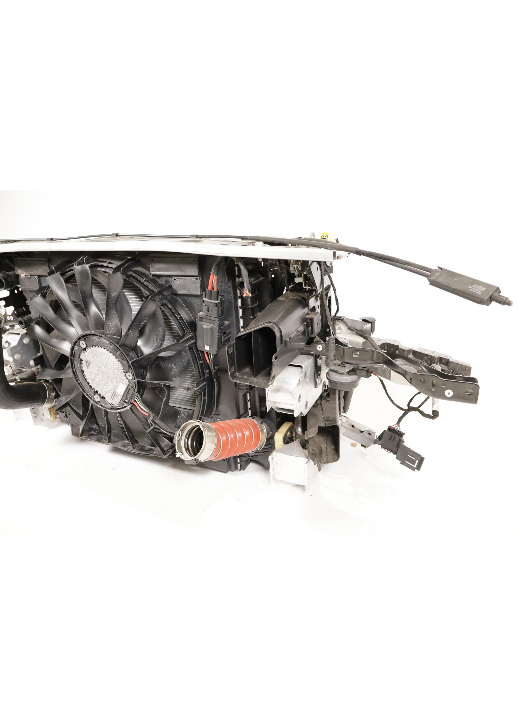 BMW BMW 8 Series G14 G15 G16 Complete front with cooler package 51117373405 7373405