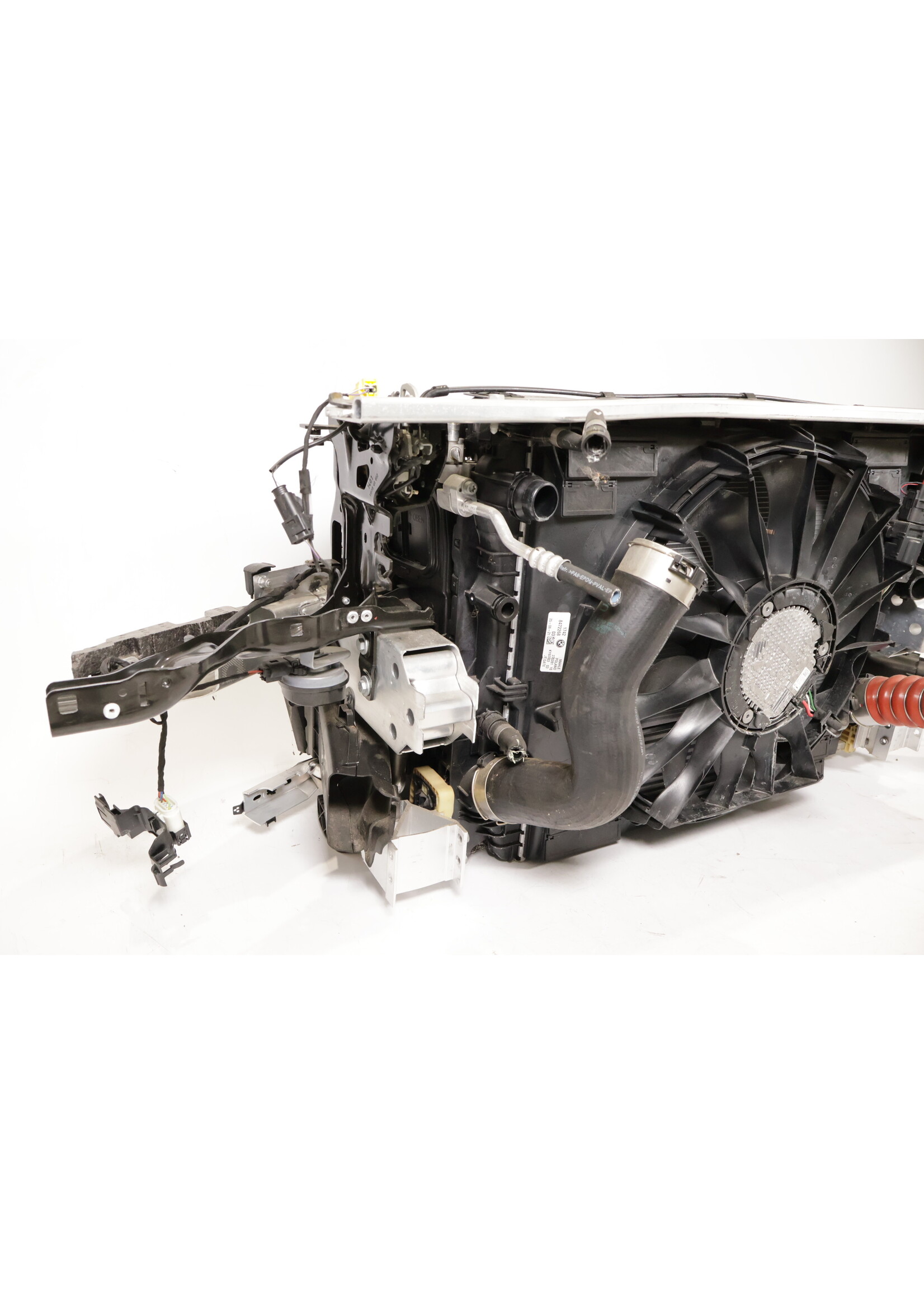 BMW BMW 8 Series G14 G15 G16 Complete front with cooler package 51117373405 7373405