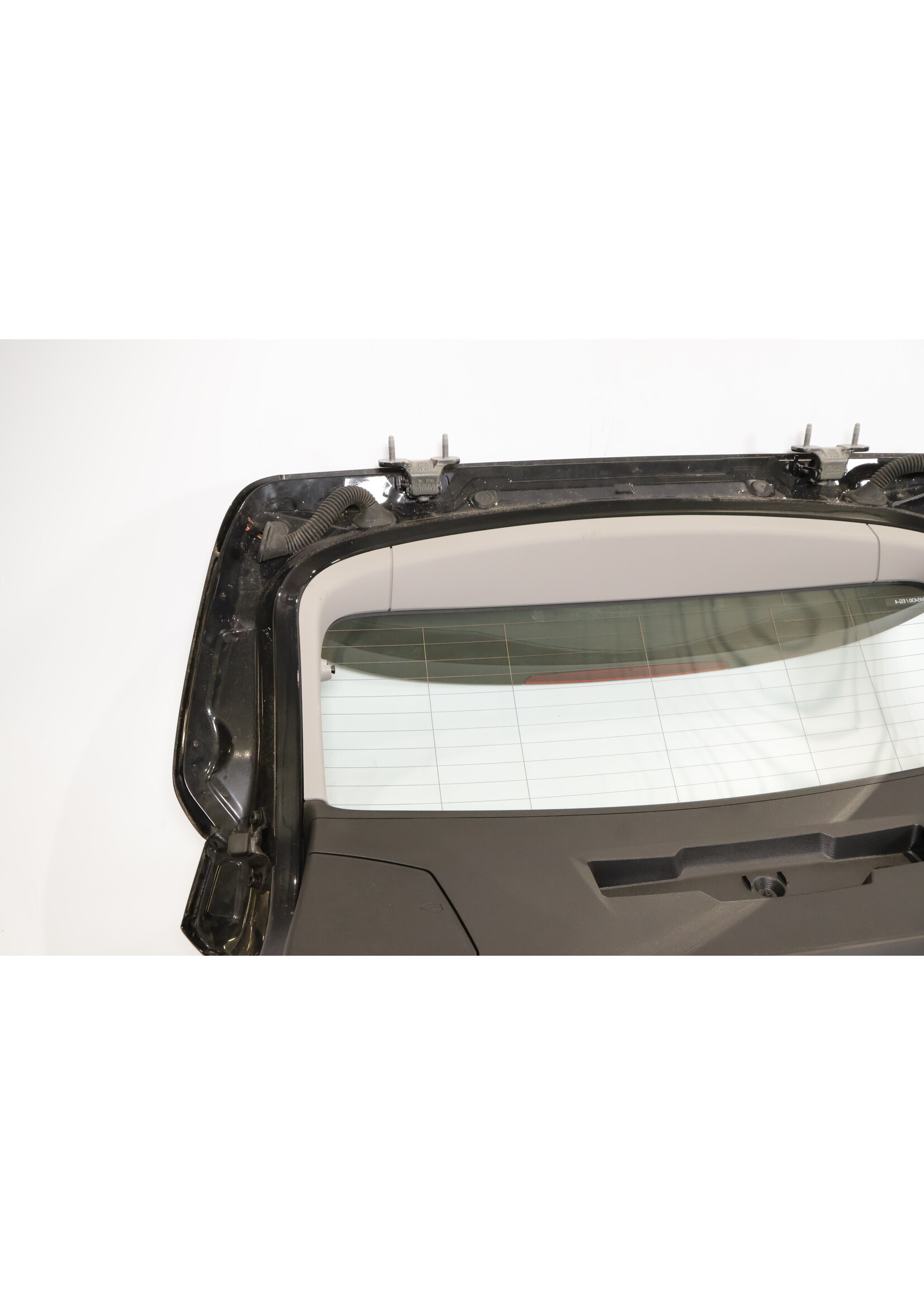 BMW BMW X1 F48 Complete tailgate 7350826 41007350826