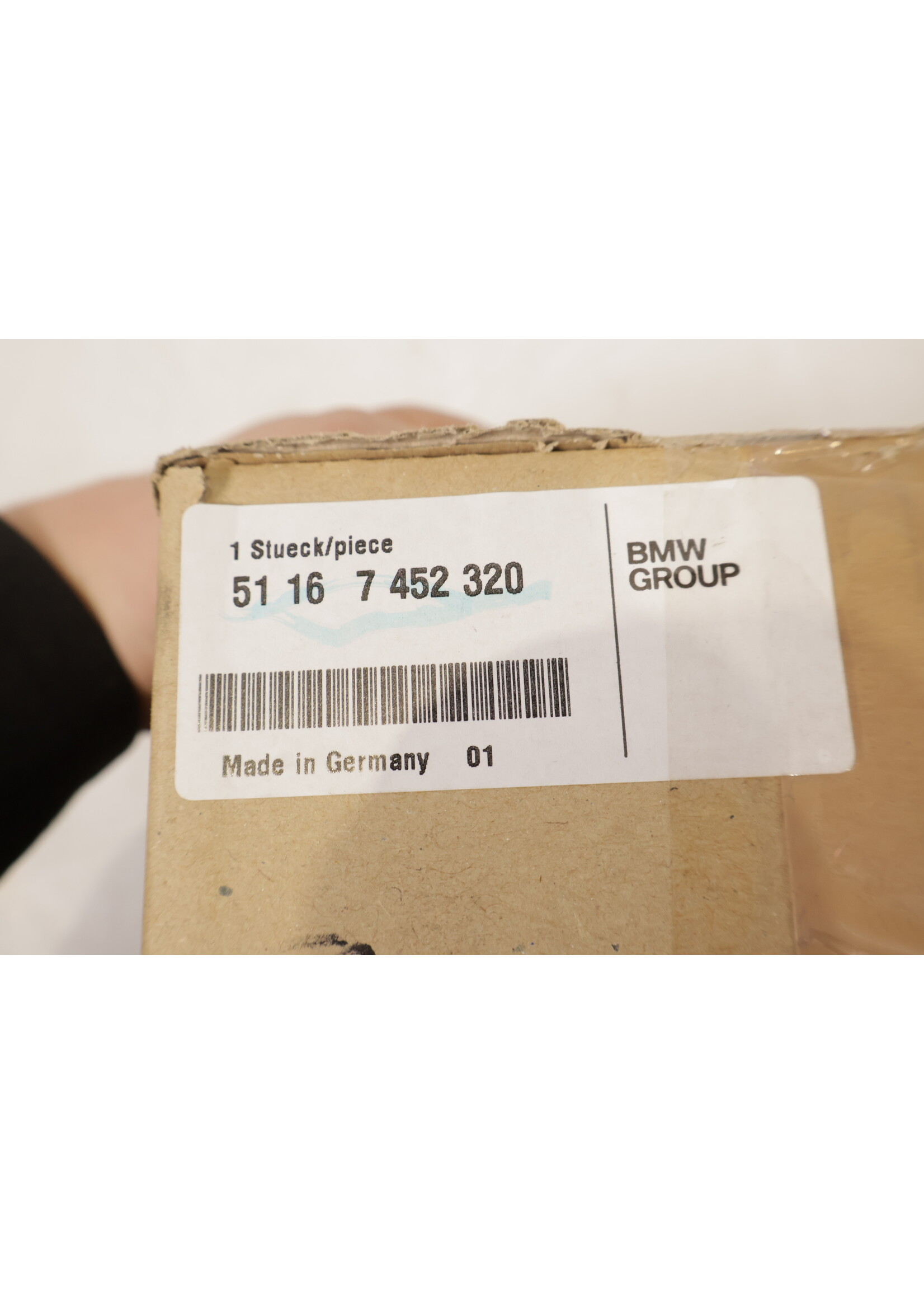 BMW BMW G30 G31 5 Series mirror frame right NEW! 51167452320 7452320