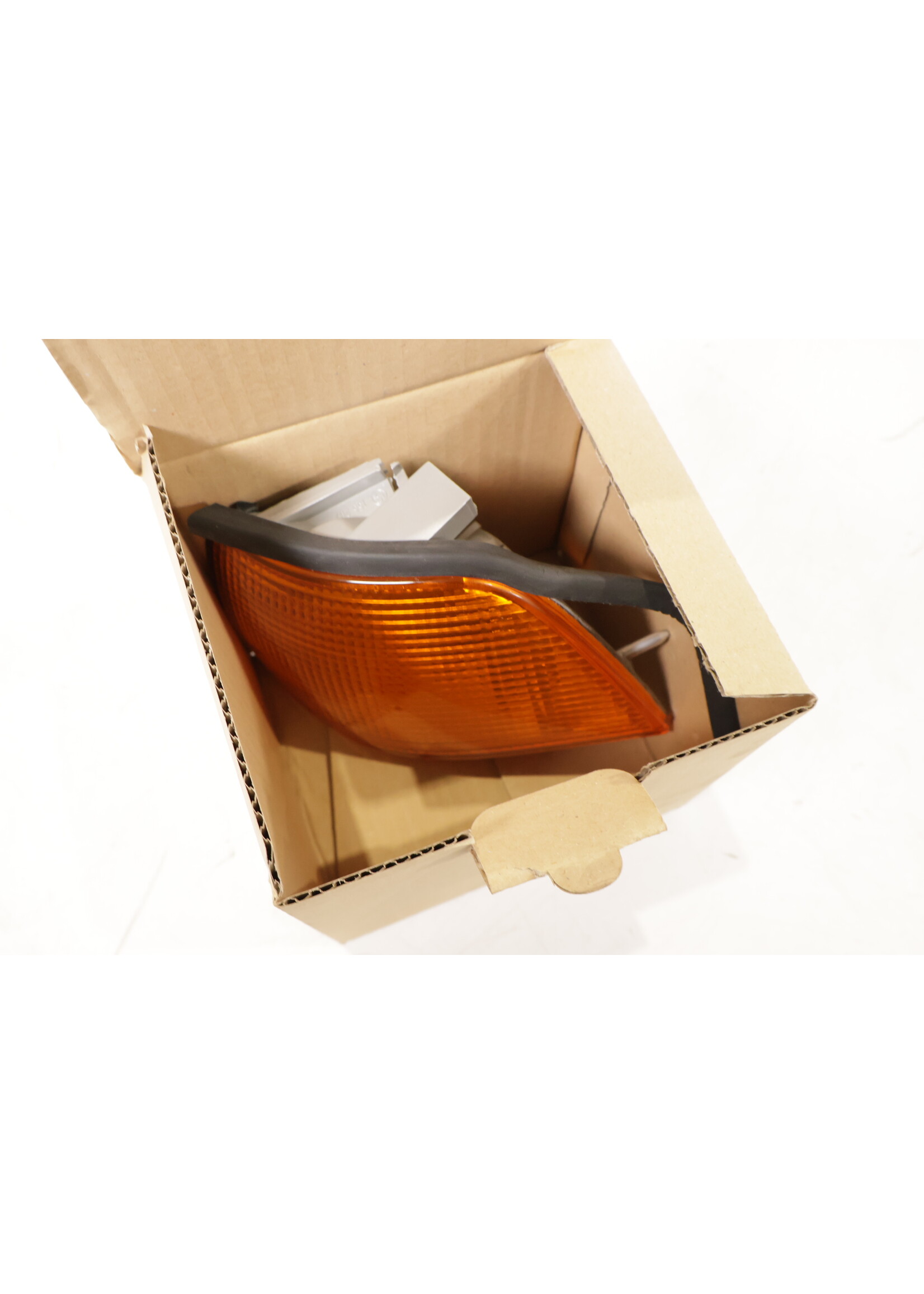 BMW BMW 3 Series E36 Sedan / Touring OEM indicator left front NEW! 63138353277 8353277
