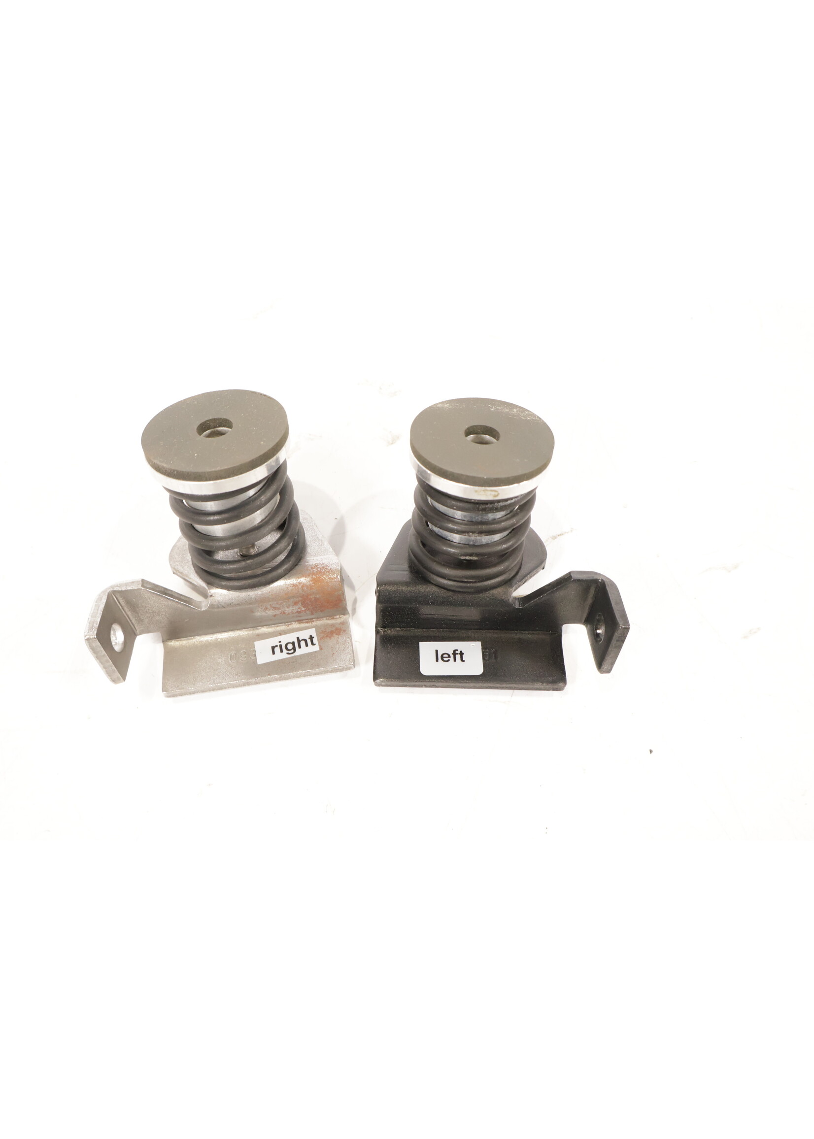 BMW BMW X3 E83 OEM Trekhaak veer set NIEUW! 82710395008