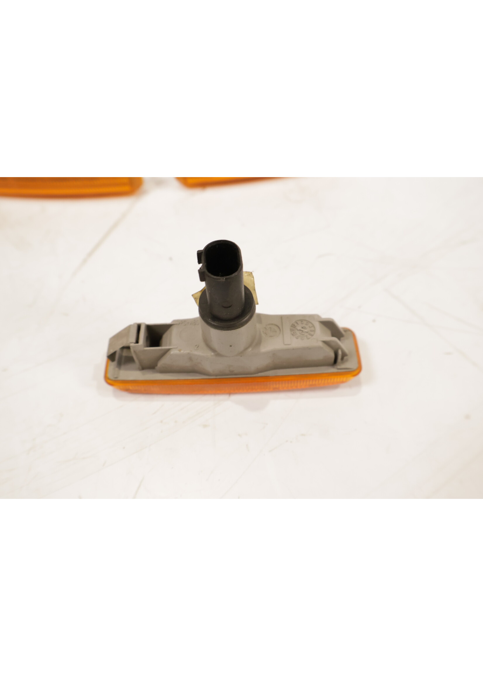 BMW BMW E39 5 Serie OEM Knipperlicht rechts in zijscherm NIEUW! 63148360589 8360589