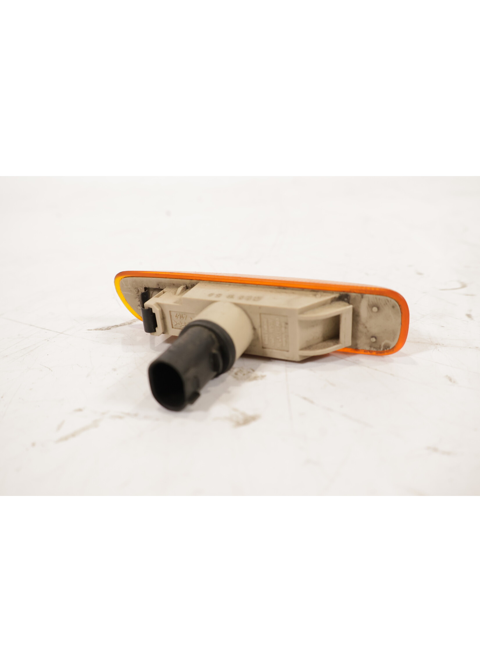 BMW BMW E46 3 Serie OEM Knipperlicht rechts in zijscherm NIEUW! 63138370720 8370720