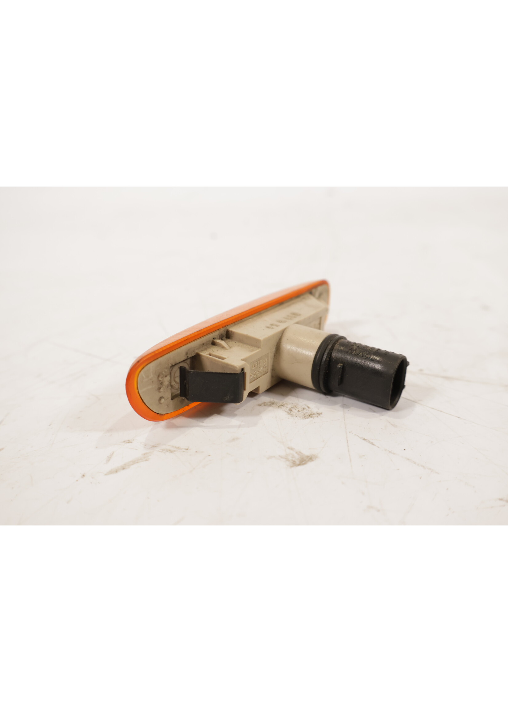BMW BMW E46 3 Serie OEM Knipperlicht rechts in zijscherm NIEUW! 63138370720 8370720