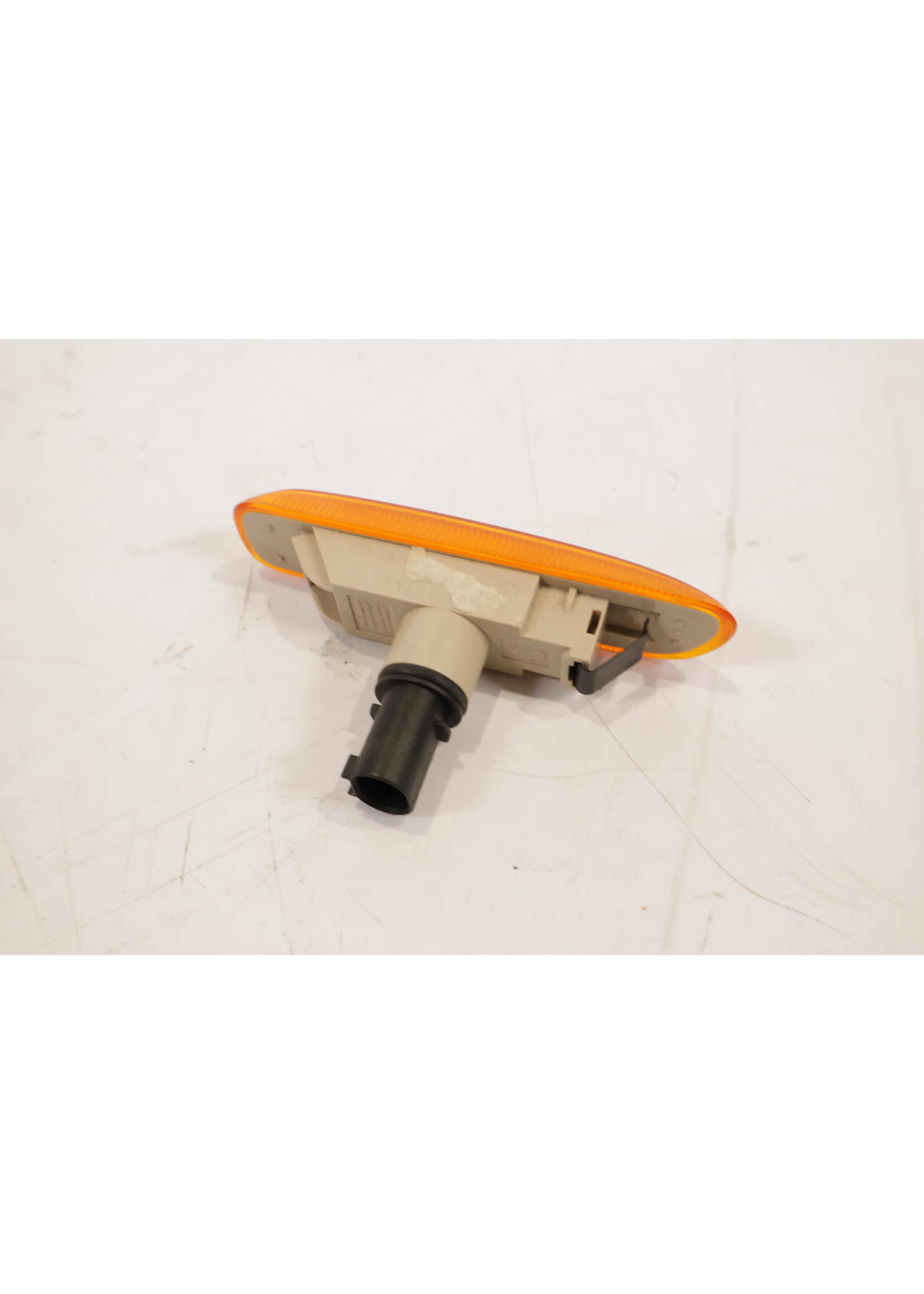 BMW BMW E46 3 Serie OEM Knipperlicht links in zijscherm NIEUW! 63138370719 8370719