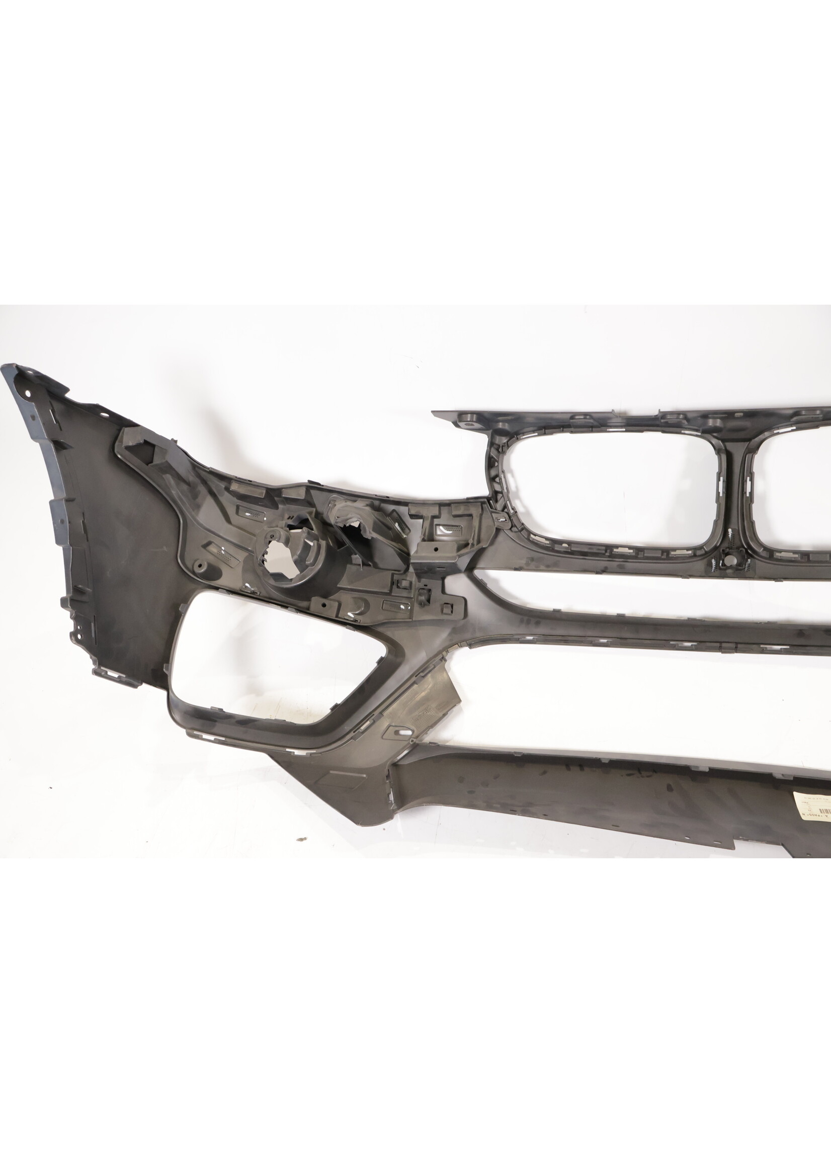 BMW BMW X4 F26 OEM Front Bumper NEW! 51117338533 7338533