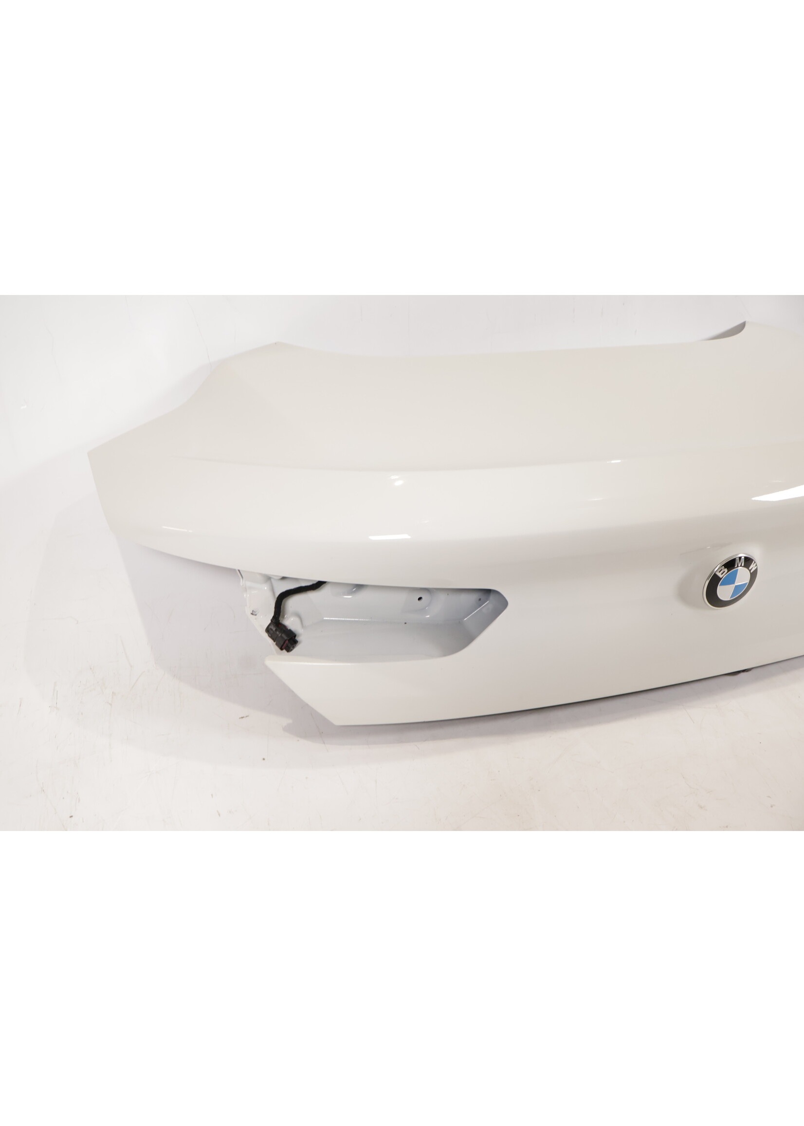 BMW BMW 8er G15 Heckklappe mit Kamera 41009451232 9451232