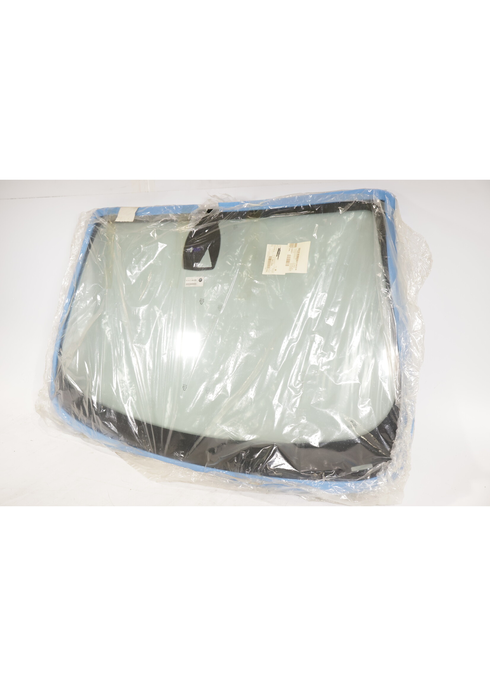 BMW BMW 6 Series E63 Coupe Original windscreen green with rain sensor NEW! 51317186499