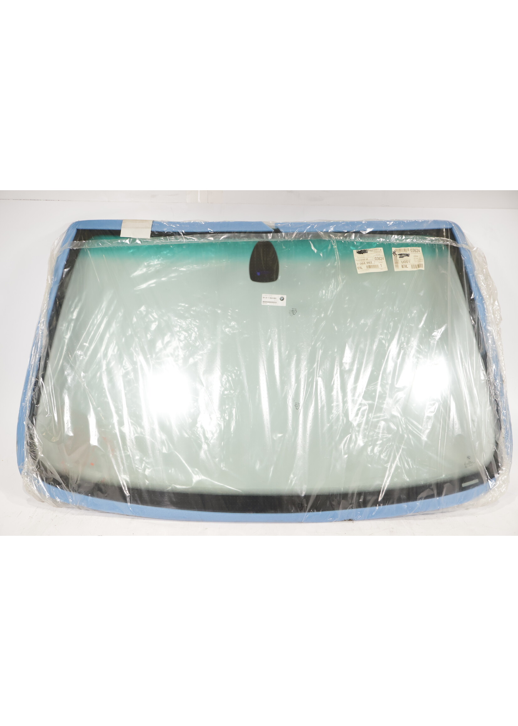 BMW BMW X5 E53 OEM Windscreen with rain sensor NEW! 51317064862 7064862