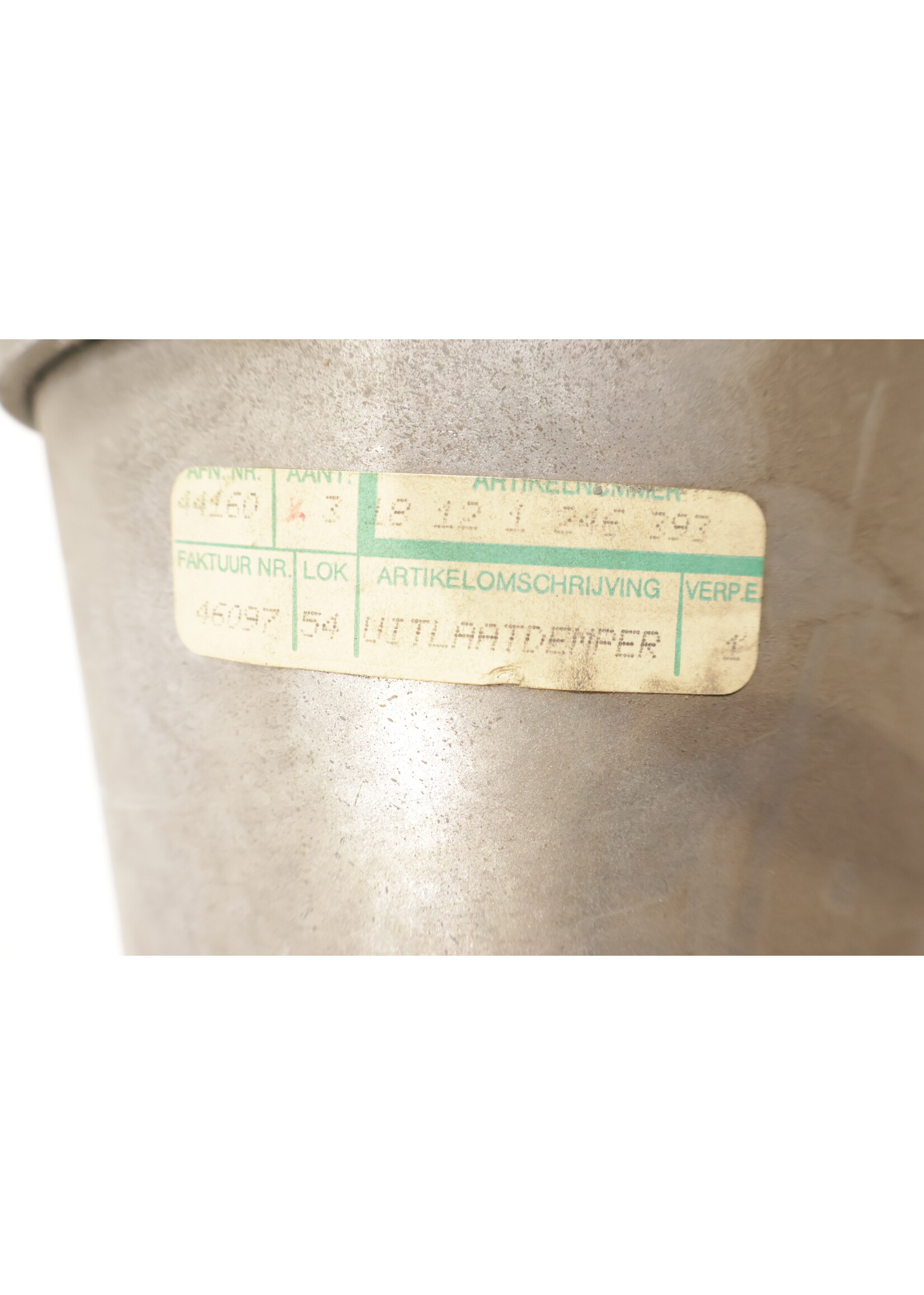 BMW BMW 3 Serie E21 320i OEM Demper uitlaat NIEUW! 18121246393