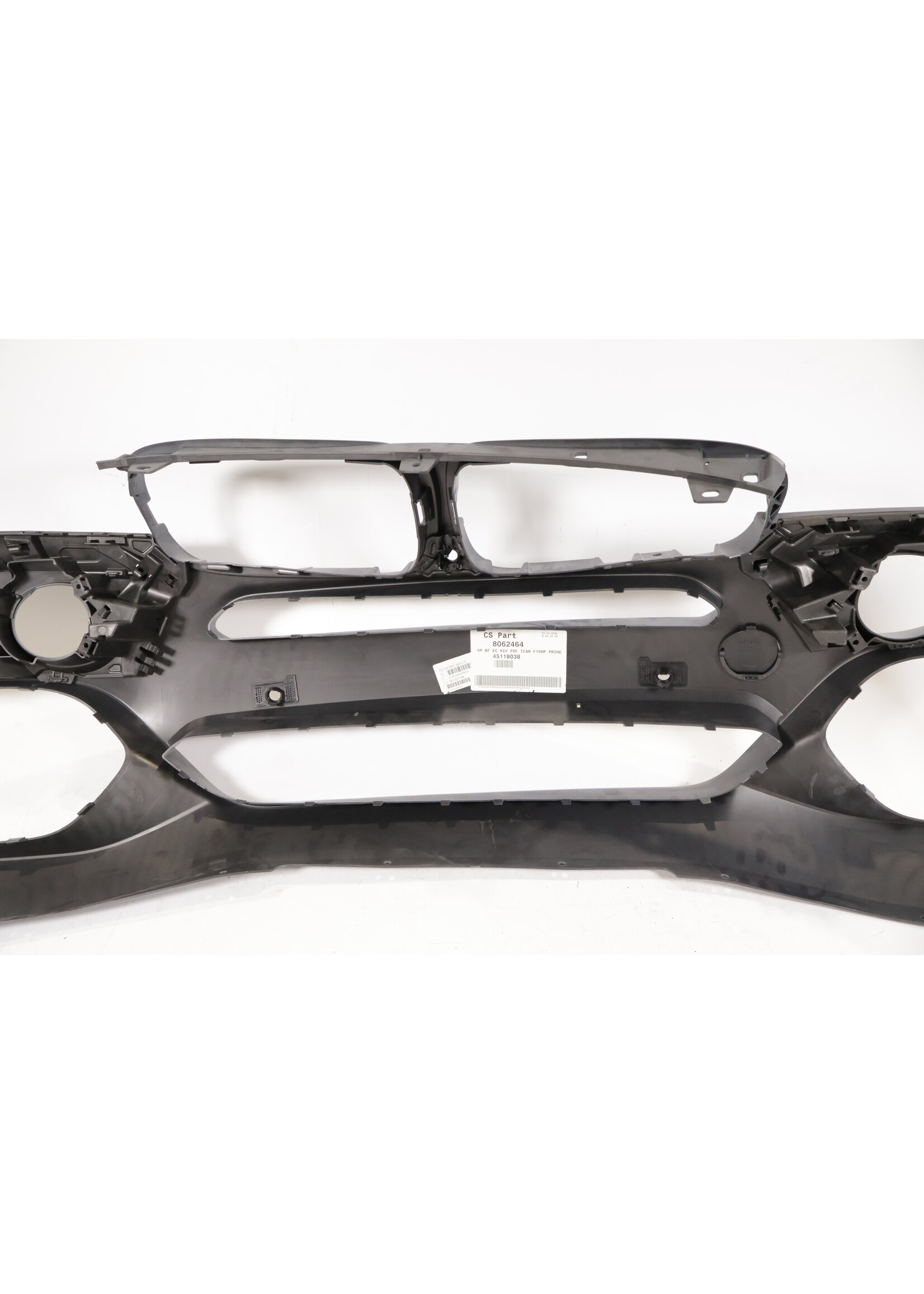 BMW BMW X5 F15 OEM M-Pakket Voorbumper met PDC en camera NIEUW! 51118062462