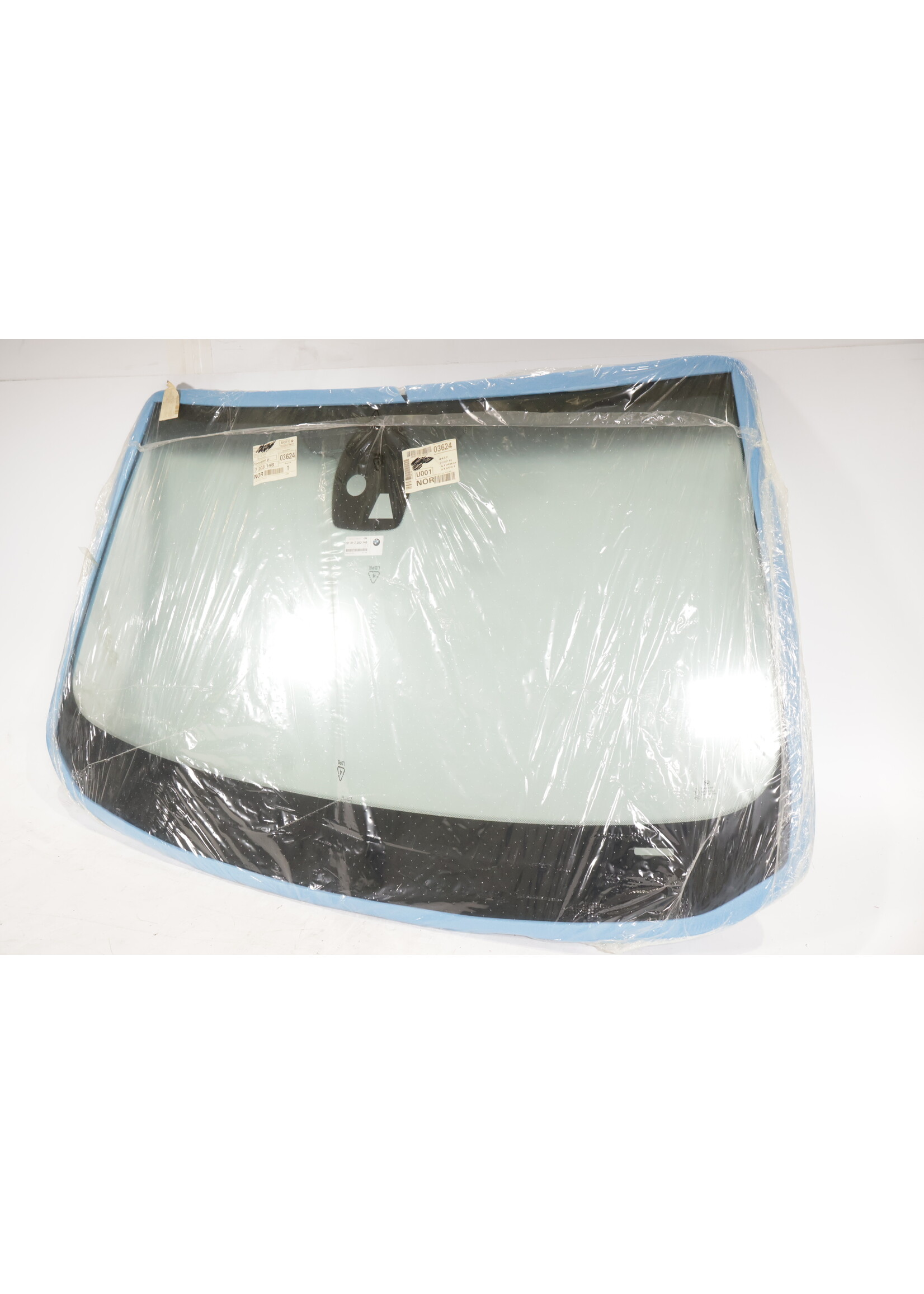 BMW  BMW 5 Series F10 F11 OEM Windshield NEW! 51317203148 7203148