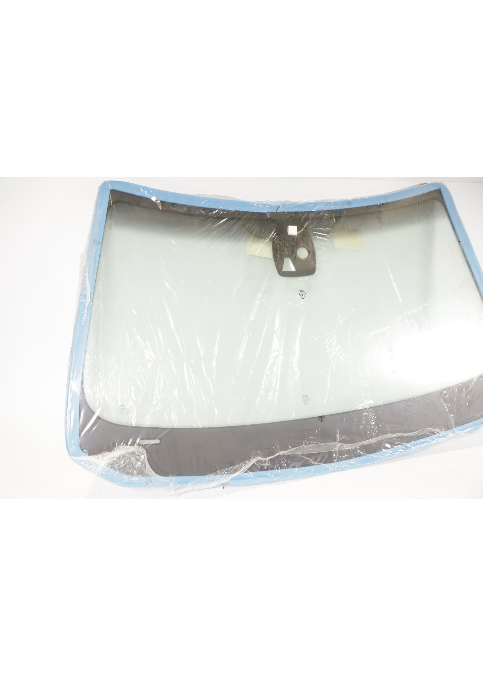 BMW  BMW 5 Series F10 F11 OEM Windshield NEW! 51317203148 7203148