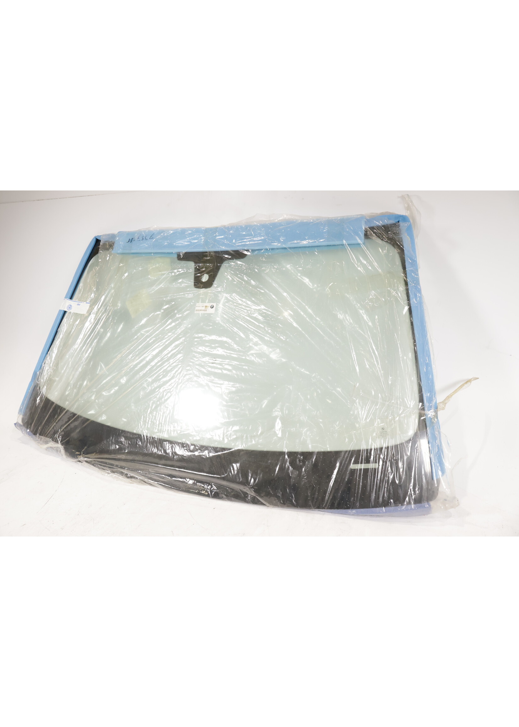 BMW BMW 7 Series G11 G12 OEM Windshield NEW! 51317357265 7357265