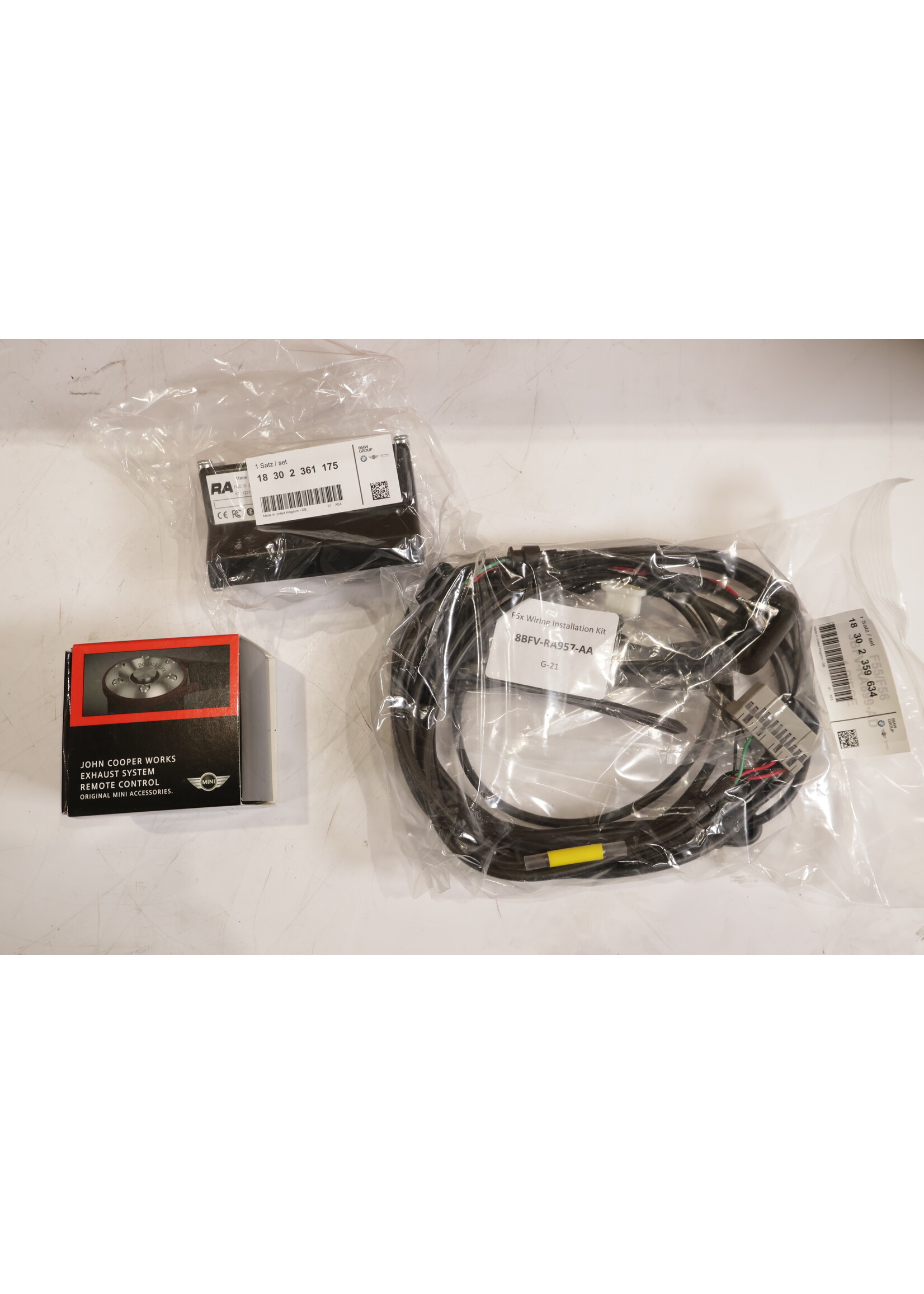 BMW MINI Cooper F55 OEM JCW PRO Abgasanlage mit Ventil NEU! 11122360845