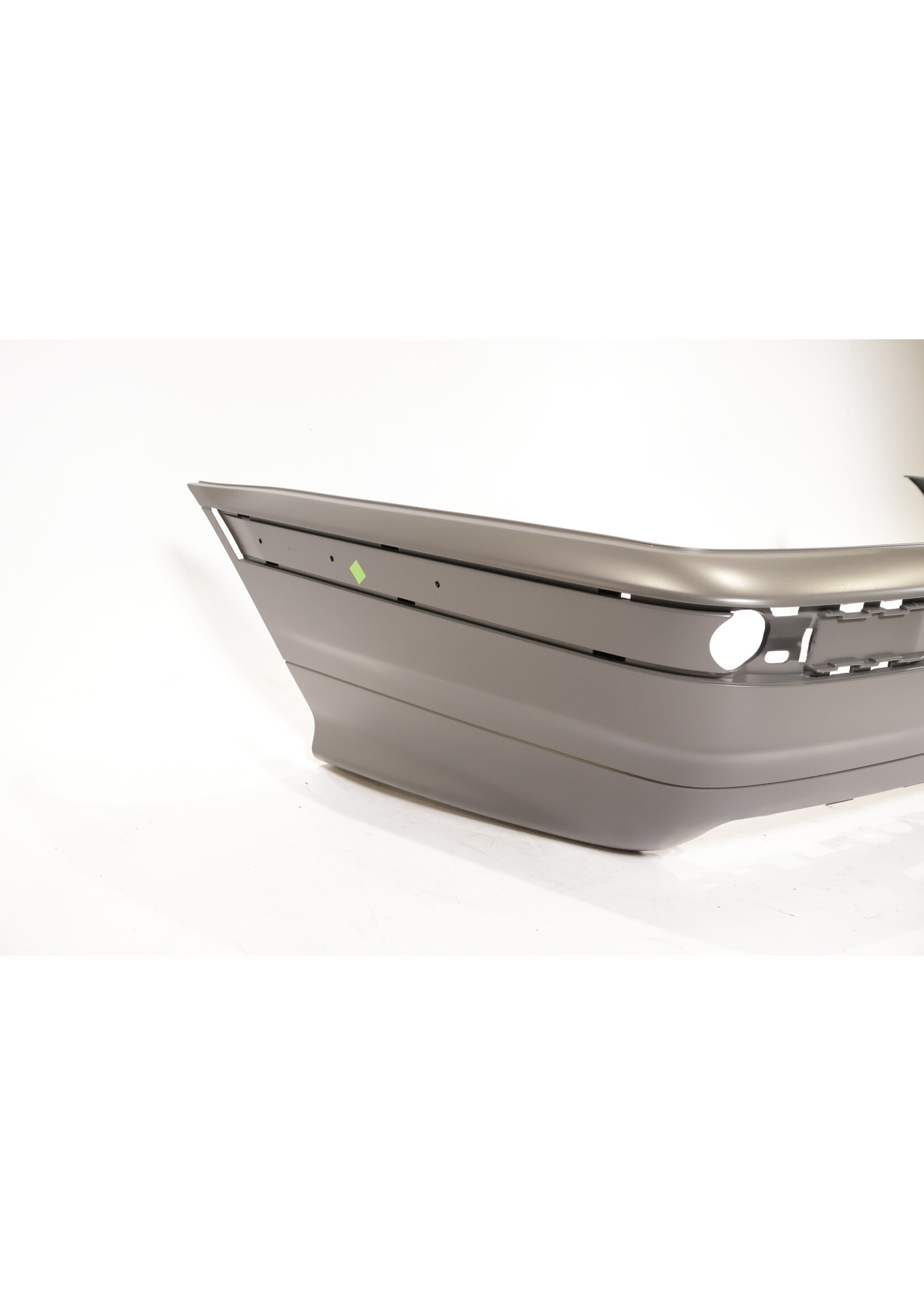 BMW BMW E36 M3 OEM Achterbumper NIEUW! 51121977908 1977908