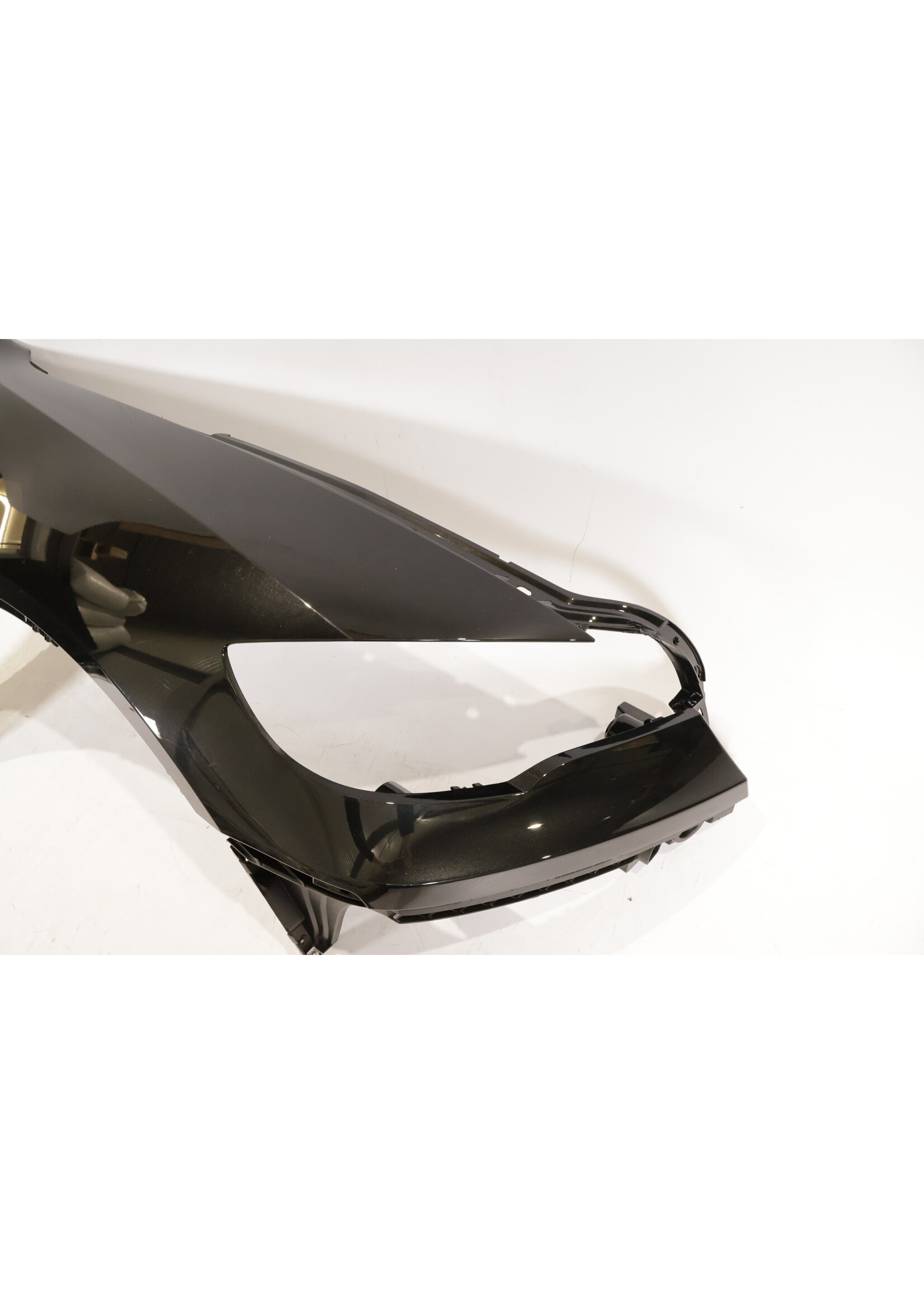 BMW BMW X6 E71 OEM Side panel right NEW! 51657052400 7052400