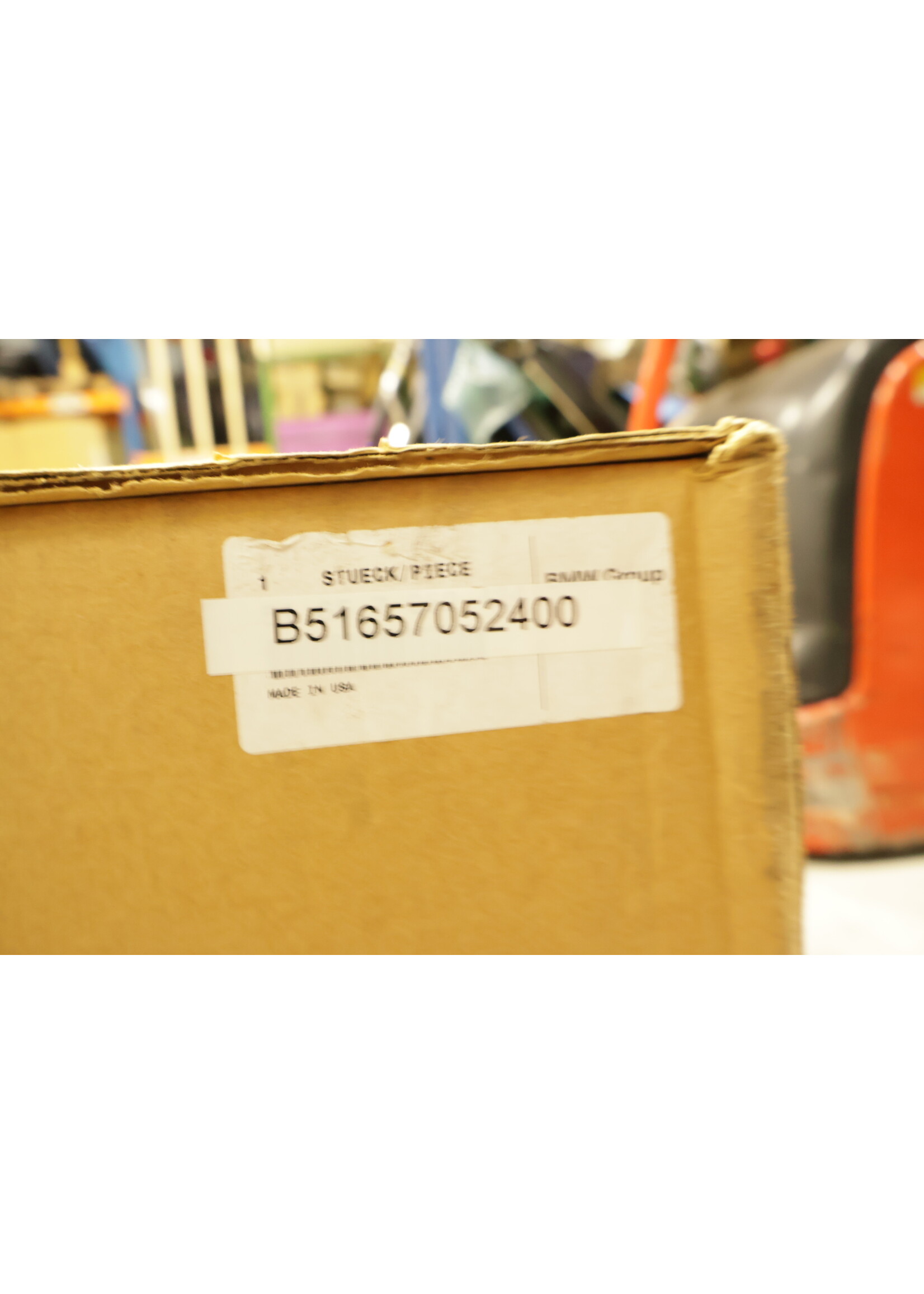 BMW BMW X6 E71 OEM Side panel right NEW! 51657052400 7052400