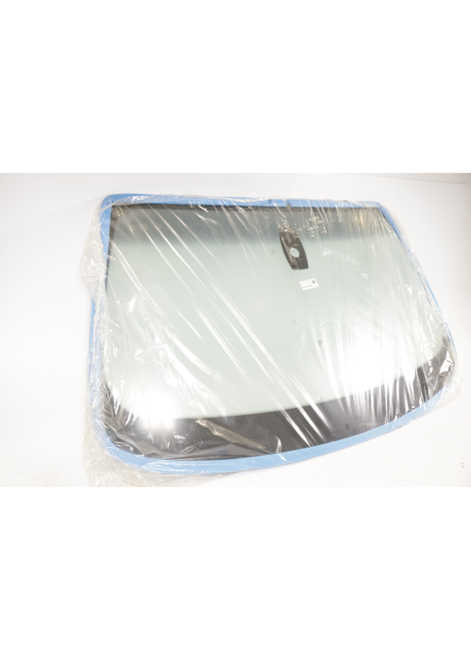 BMW BMW X6 E71 OEM Windshield NEW! 51317179743 7179743