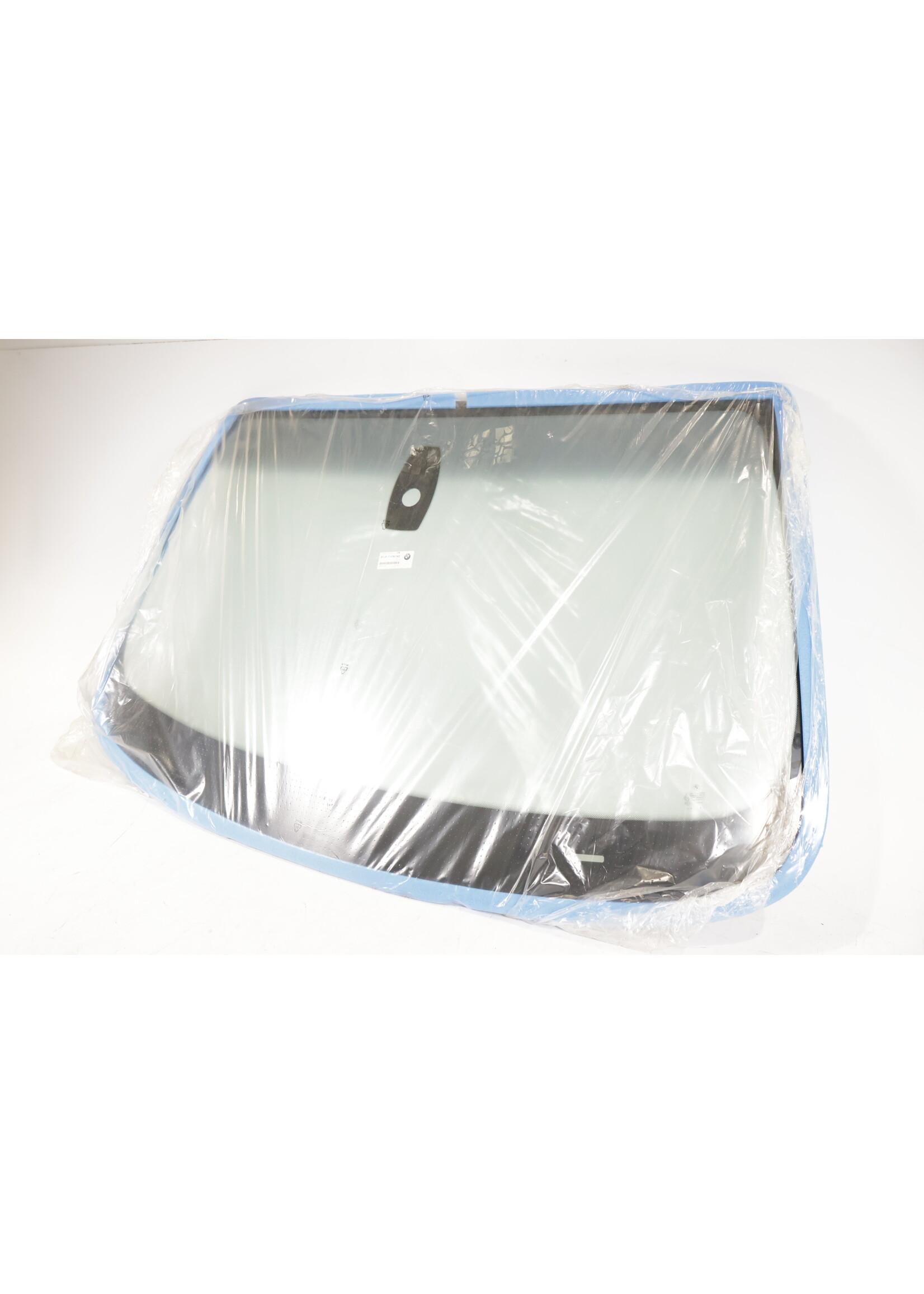 BMW BMW X6 E71 OEM Windshield NEW! 51317179743 7179743