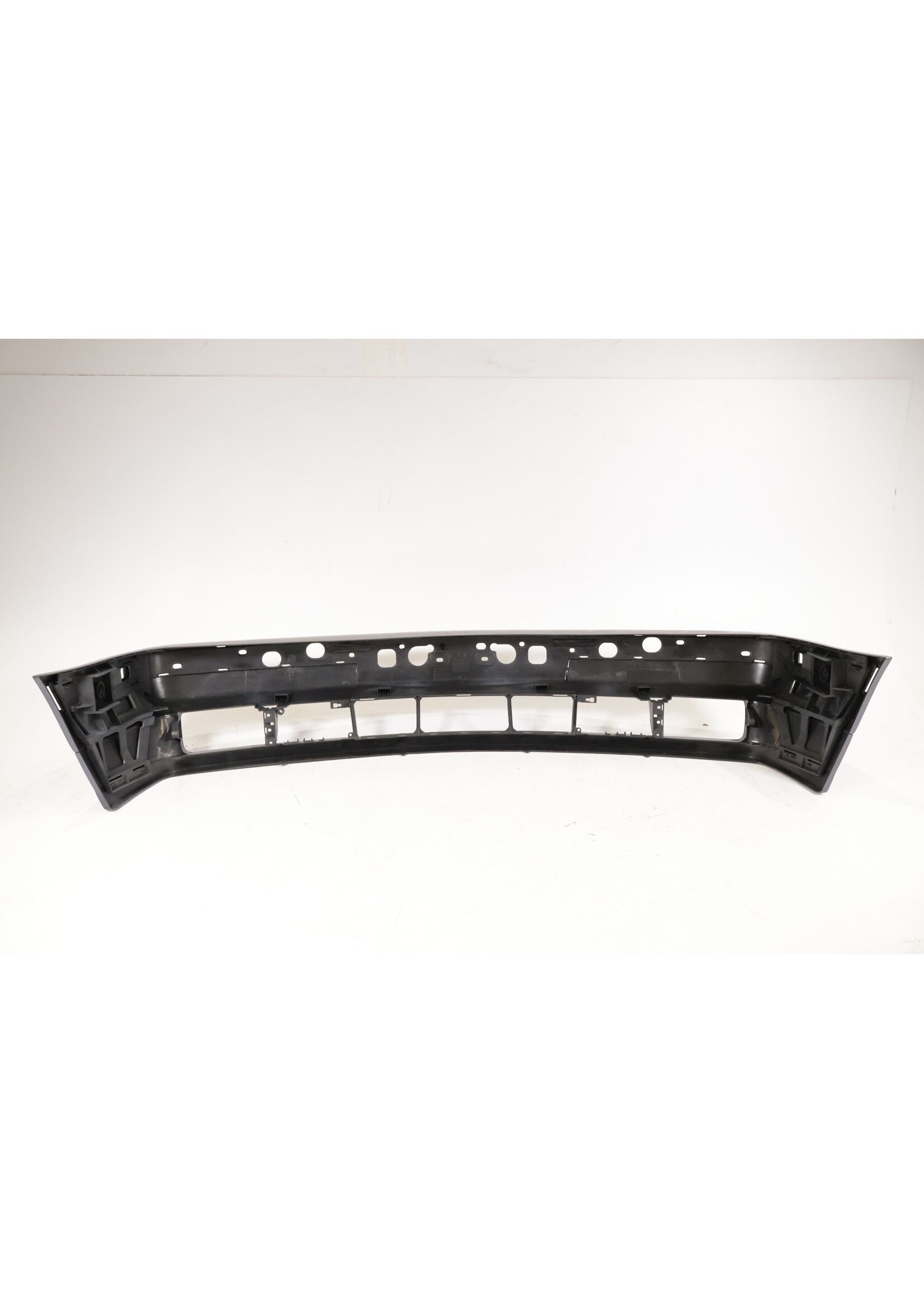 BMW BMW 5 Serie E34 OEM Voorbumper NIEUW! 51111944439 1944439