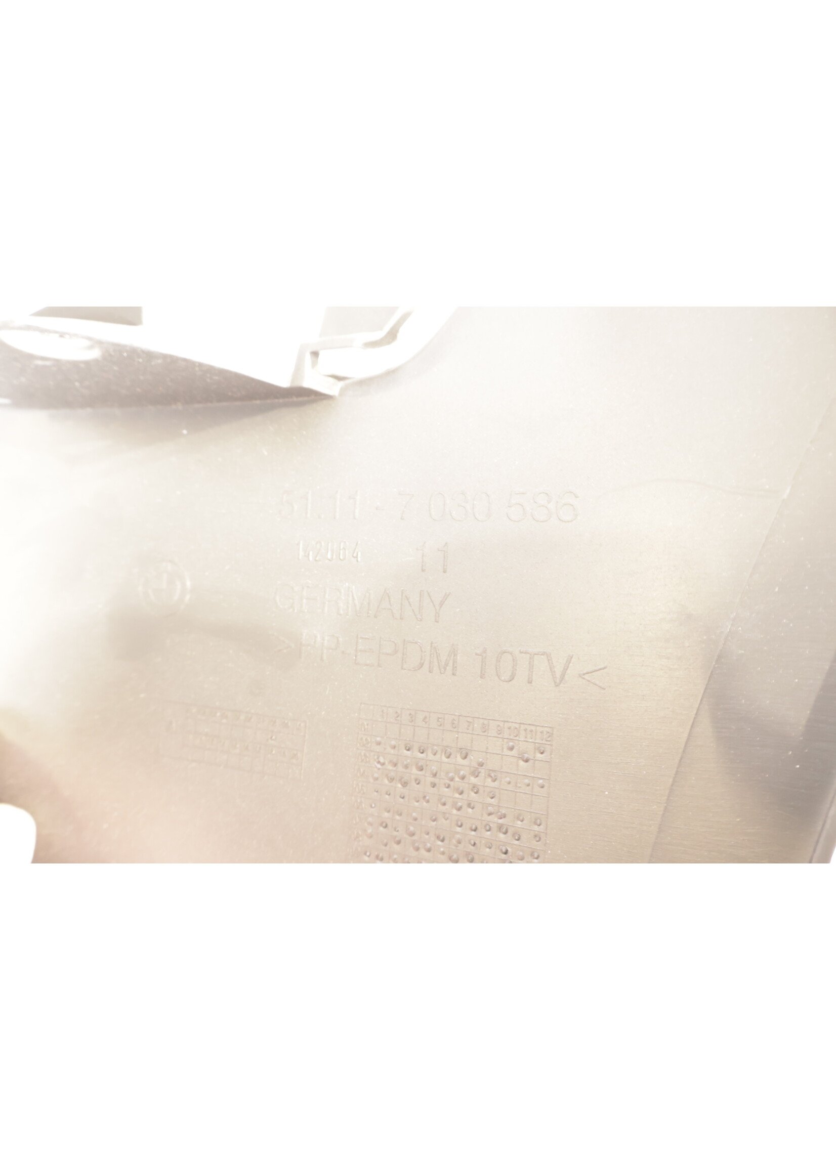 BMW BMW 3 Serie E46 Sedan / Touring OEM Voorbumper  NIEUW! 51117044116 7044116