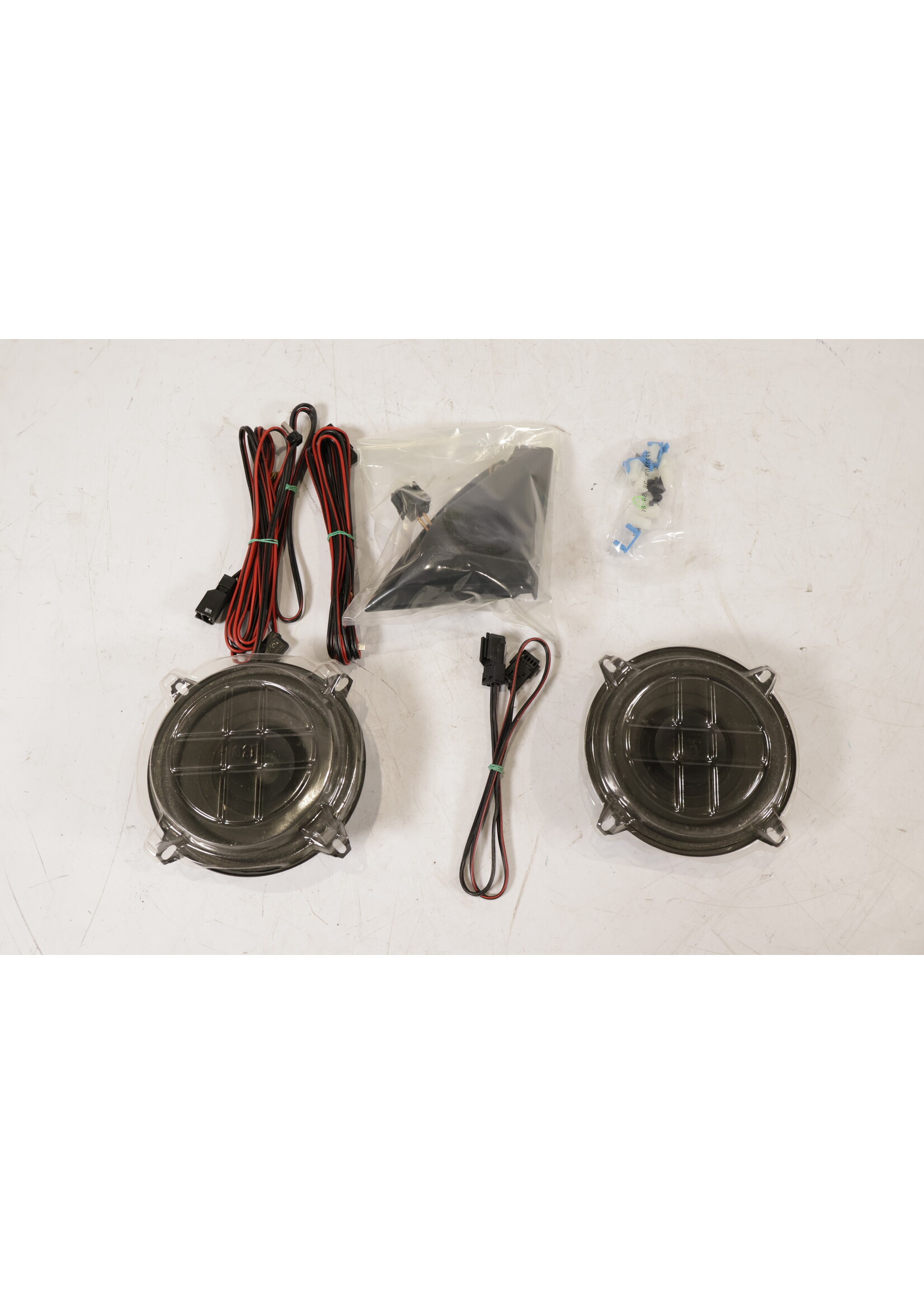 BMW BMW 3 Series E36 OEM Speaker set NEW! 99999100603
