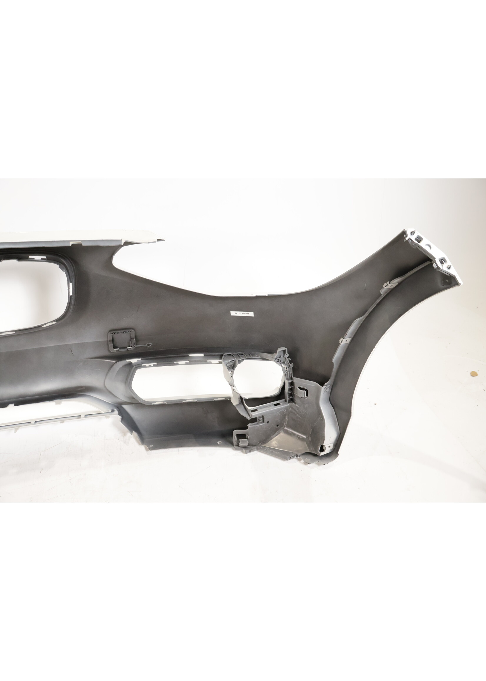 BMW  BMW 1er F20 F21 OEM Frontstoßstange NEU! 51117292973 7292973