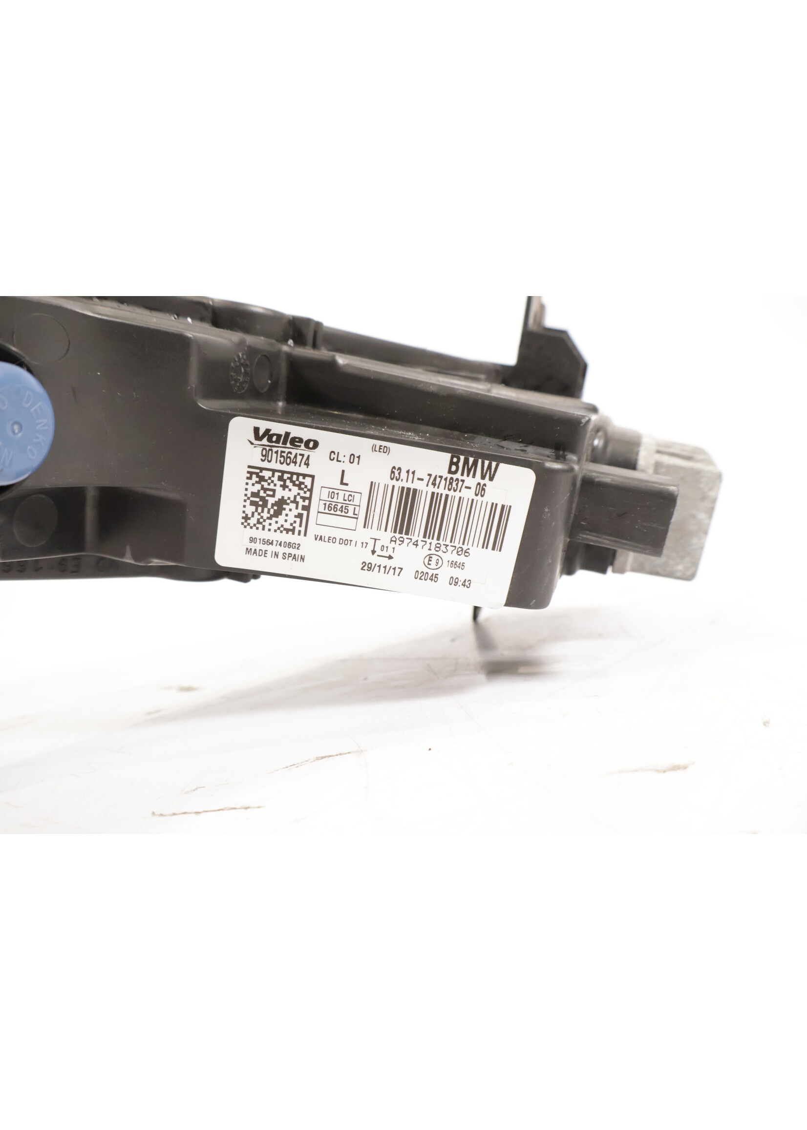 BMW BMW I3 I01 LED indicator left front 63117471837 7471837