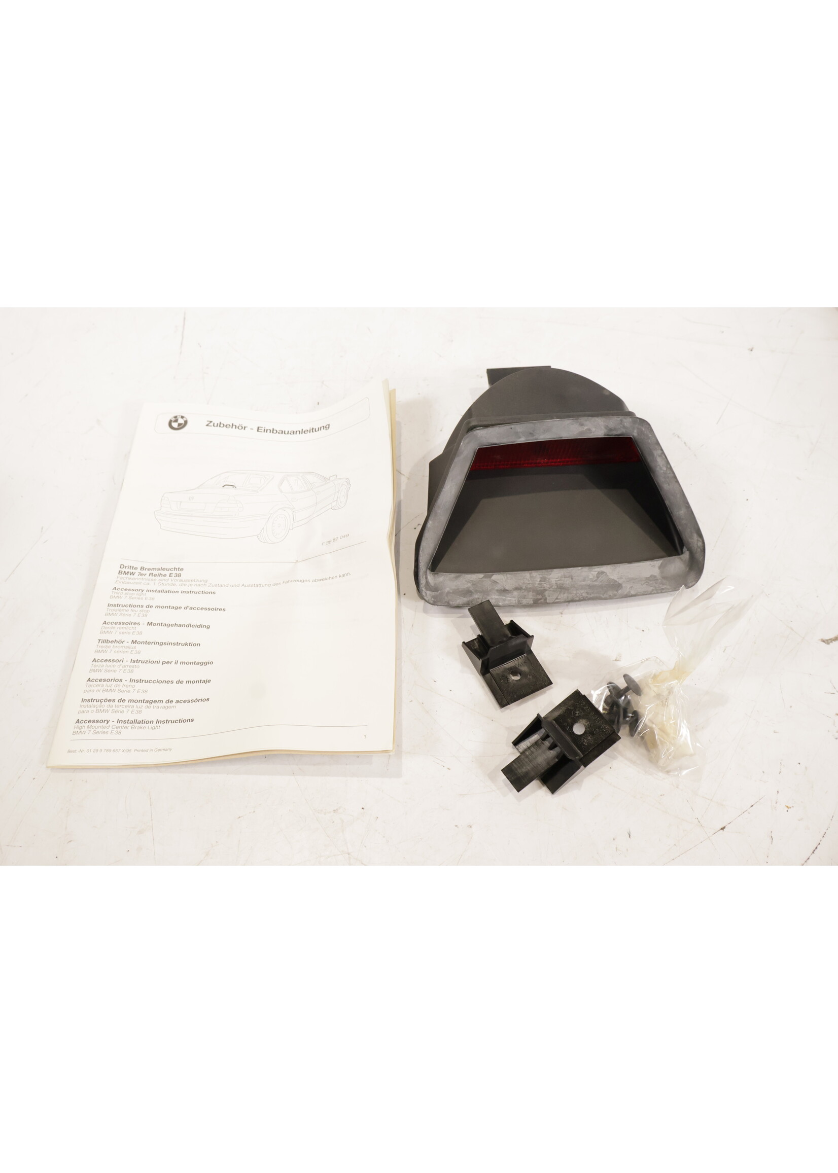 BMW BMW E38 7 Serie OEM Inbouw set 3e remlicht NIEUW! 63259405145 9405145