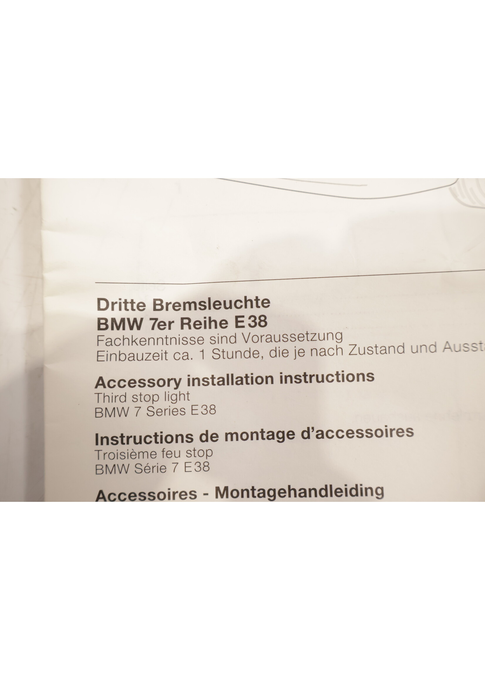 BMW BMW E38 7er OEM Einbauset 3. Bremsleuchte NEU! 63259405145 9405145