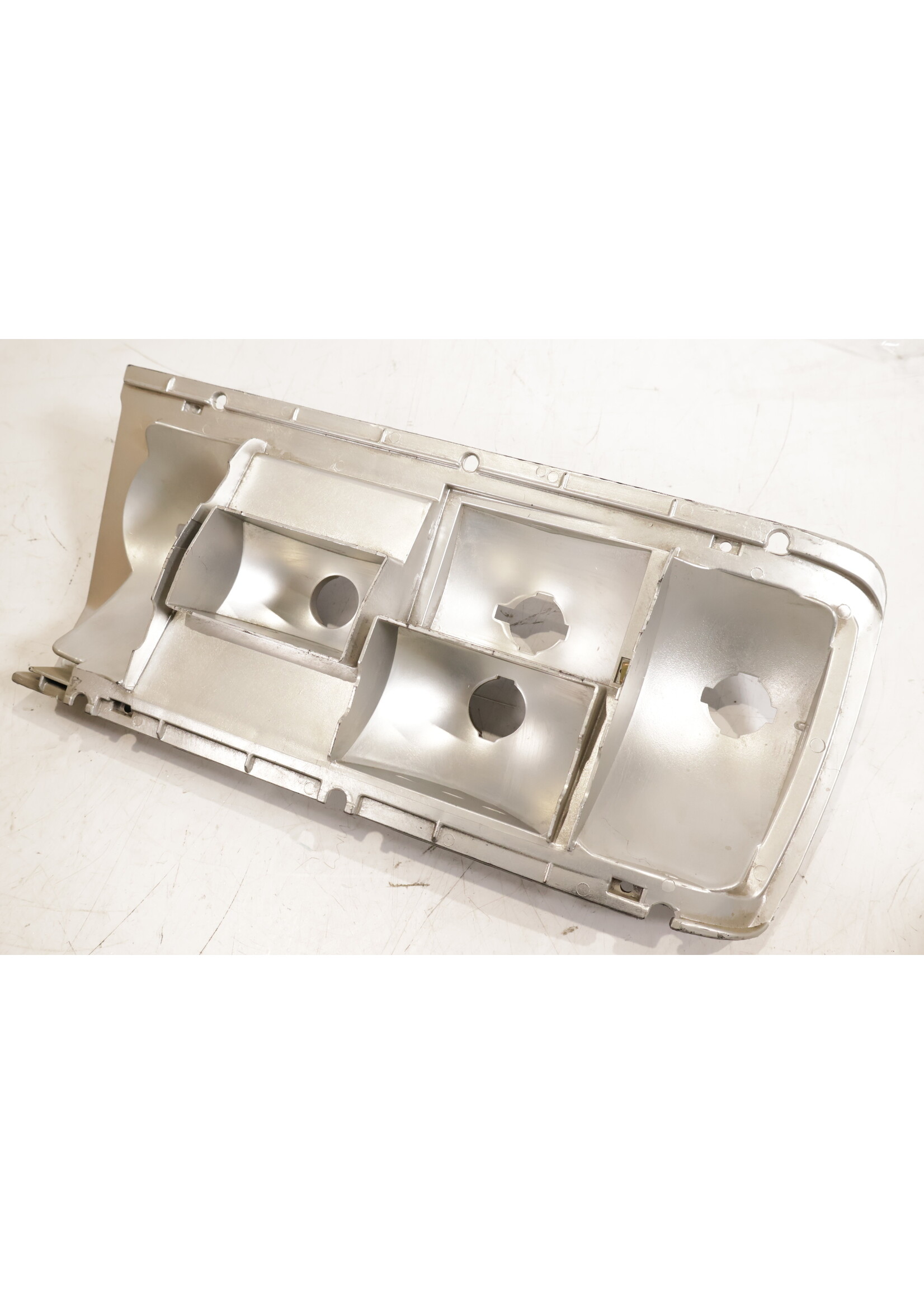 BMW BMW E12 5 Serie OEM Achterlicht links NIEUW! 1361515 1361607