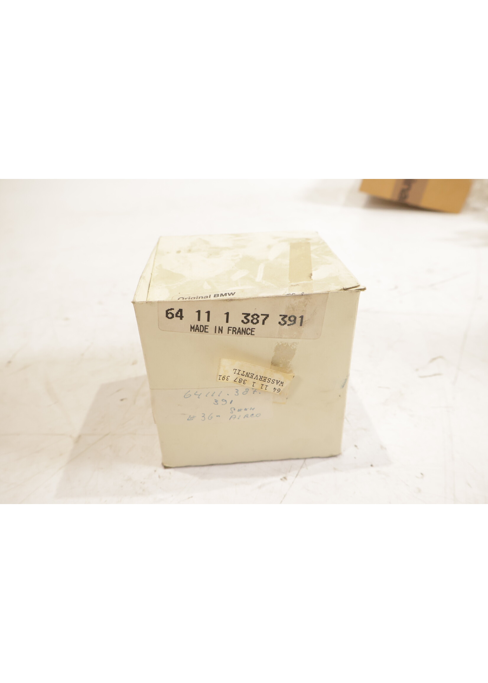 BMW BMW E36 3er OEM Heizungsventil NEU! 64111387391 1387391