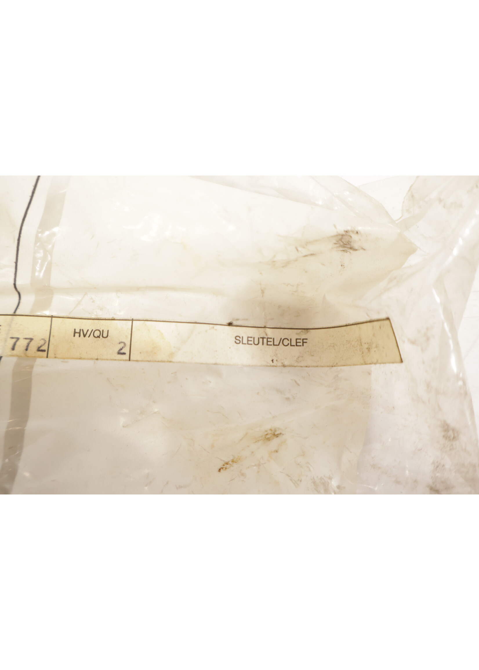 BMW BMW E39 5 Serie OEM Slotvanger NIEUW! 51219061772 9061772