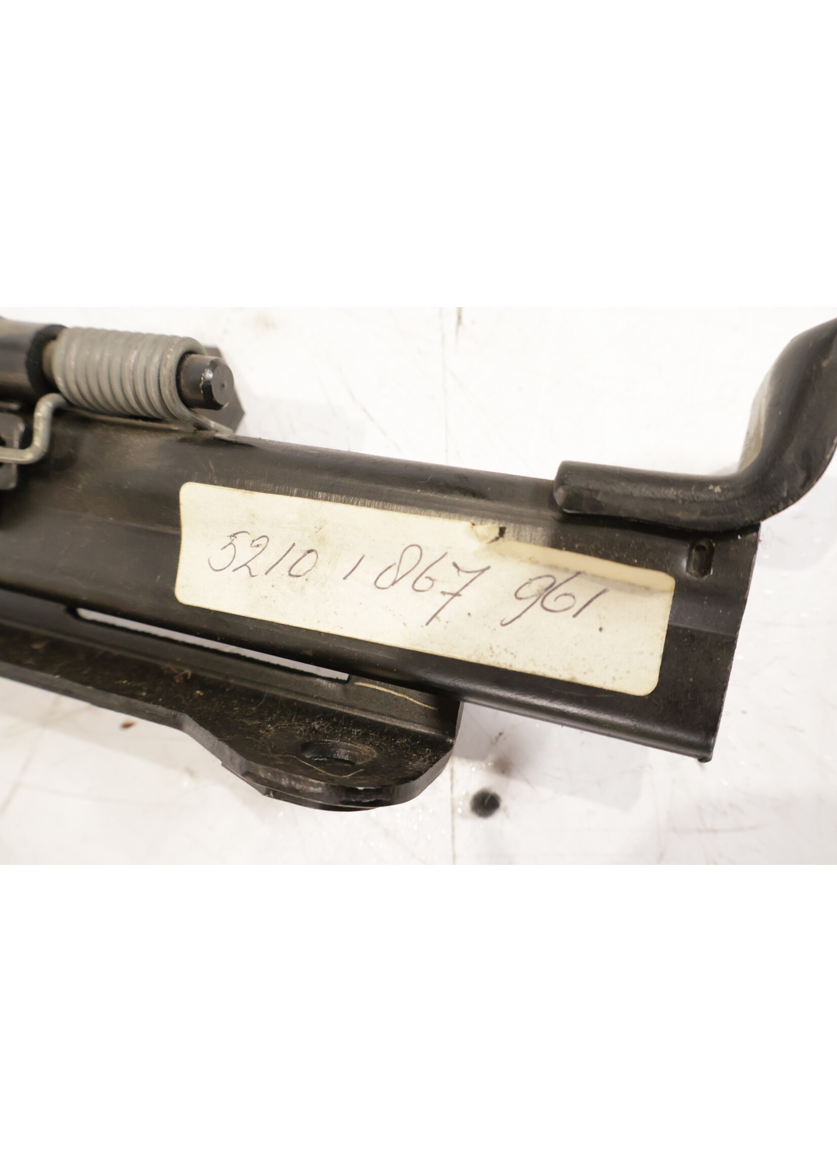 BMW BMW E21 3 Series OEM Seat rail inside left NEW! 52101867961