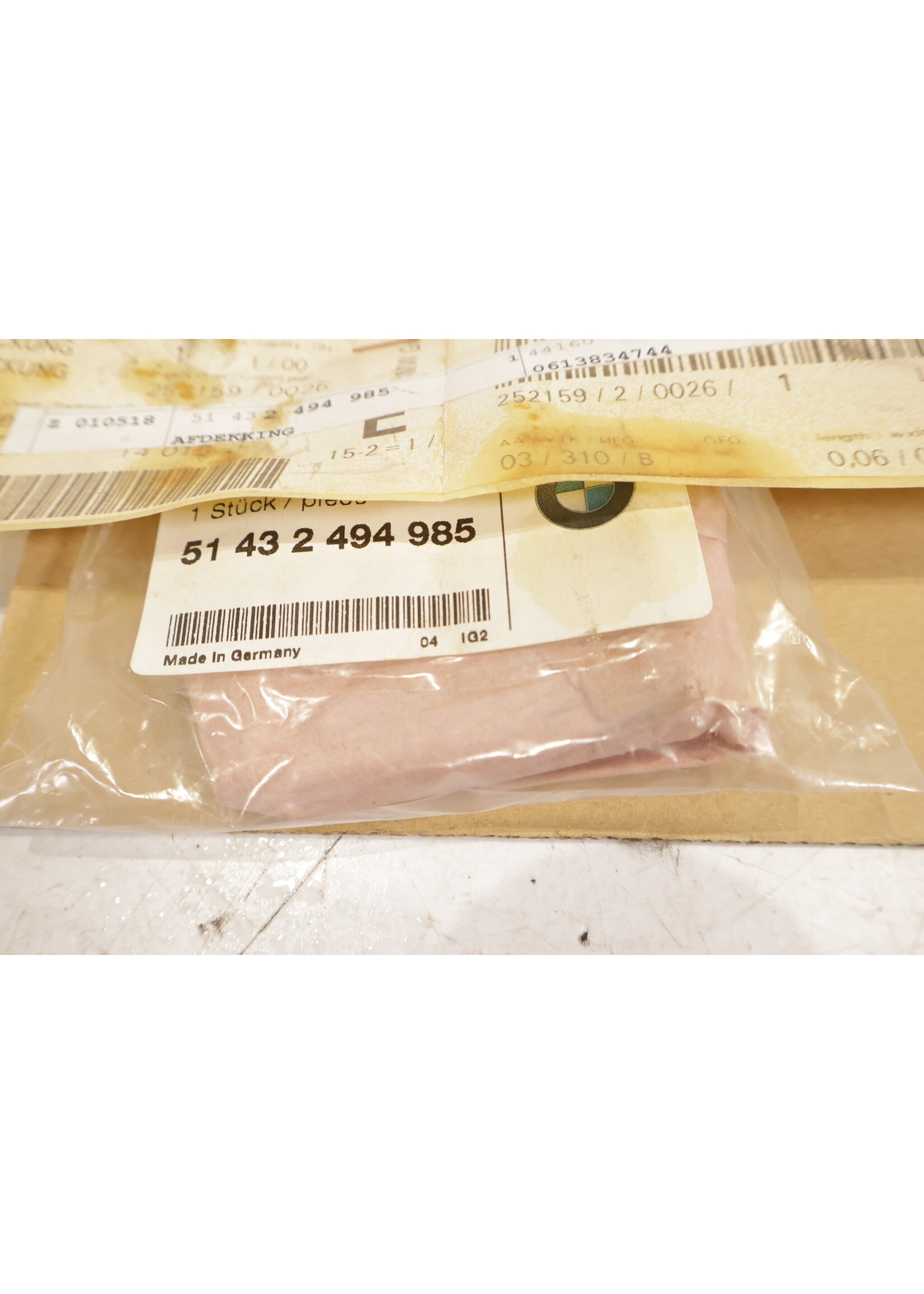 BMW BMW E36 3 Series Convertible OEM Cover mounting NEW! 51432494986