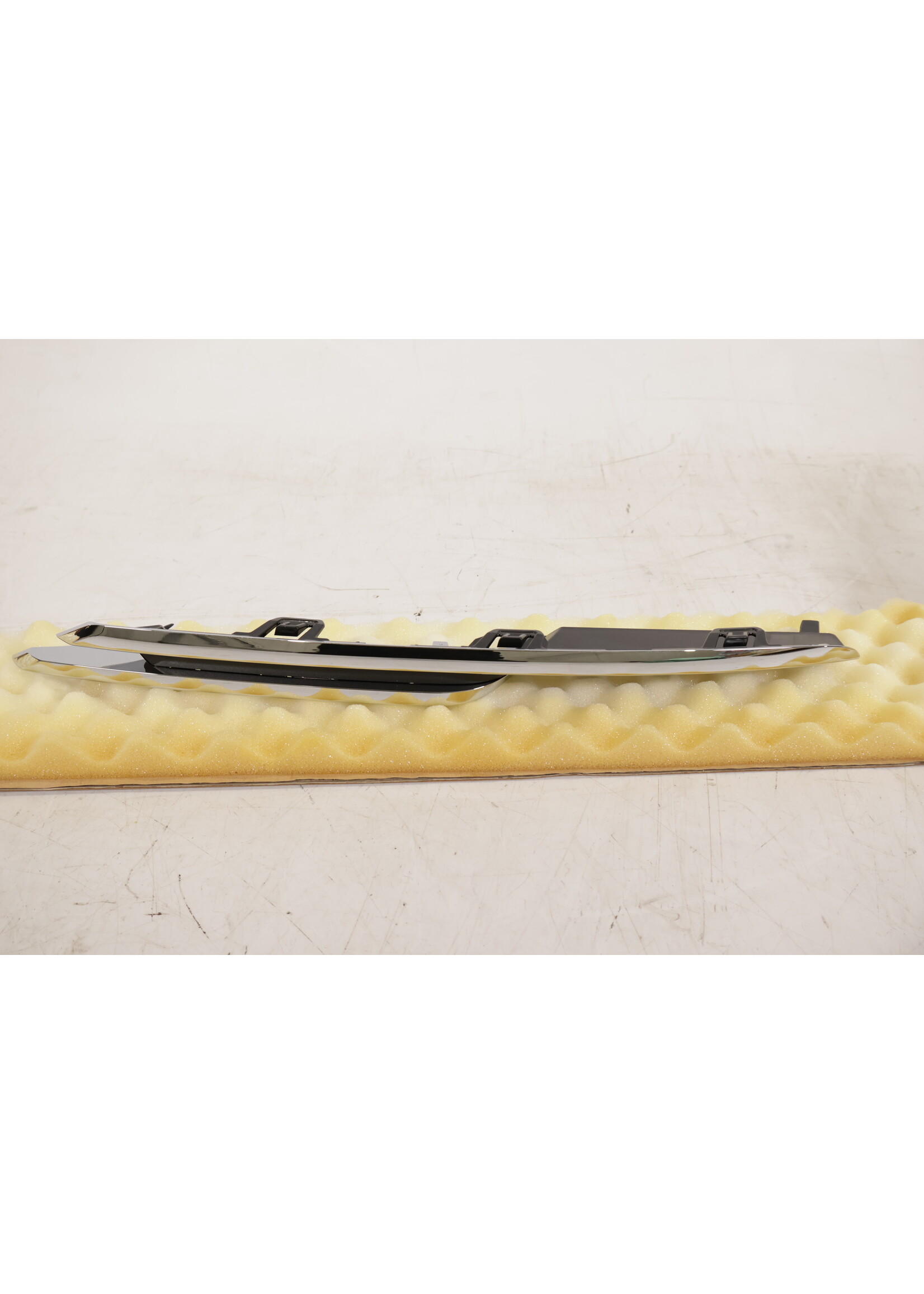 BMW BMW F30 F31 3er OEM Zierleiste Stoßstange links NEU! 51117279697 7279697