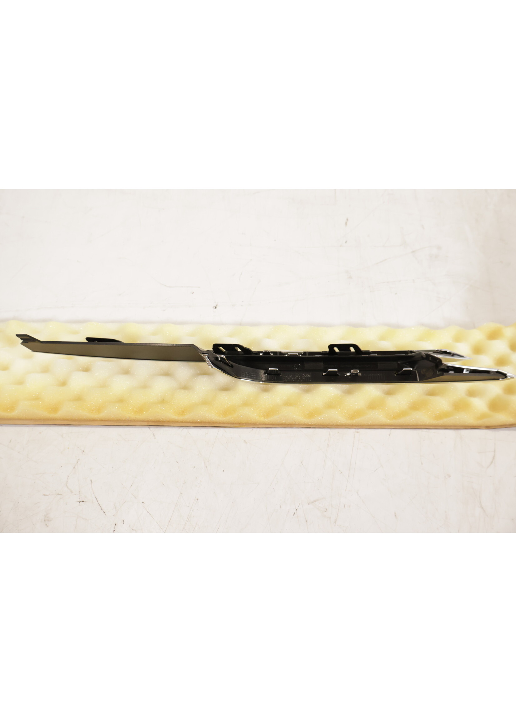 BMW BMW F30 F31 3er OEM Zierleiste Stoßstange links NEU! 51117279697 7279697