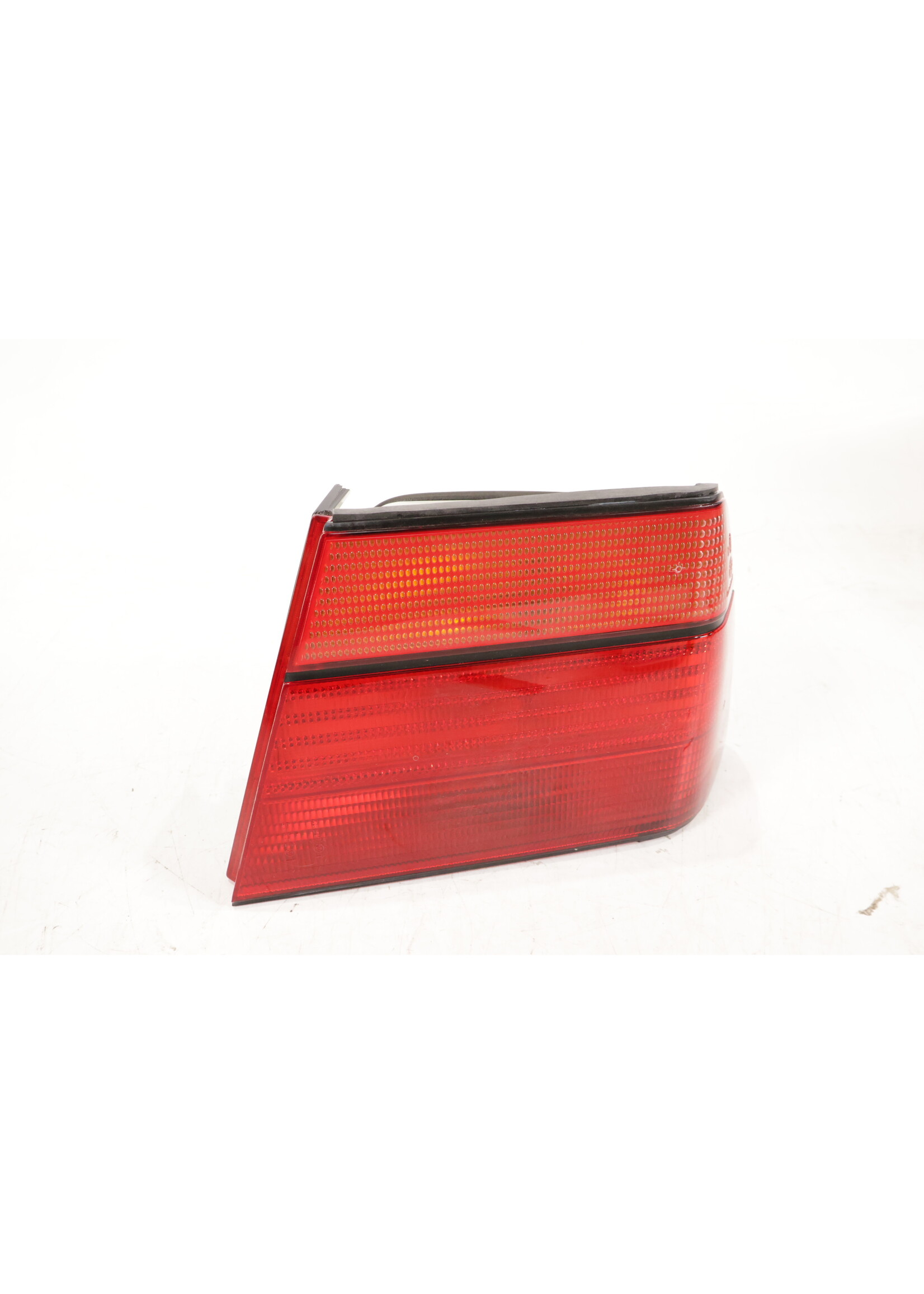 BMW BMW E31 8 Serie OEM Achterlicht rechts NIEUW! 63211383046 1383046