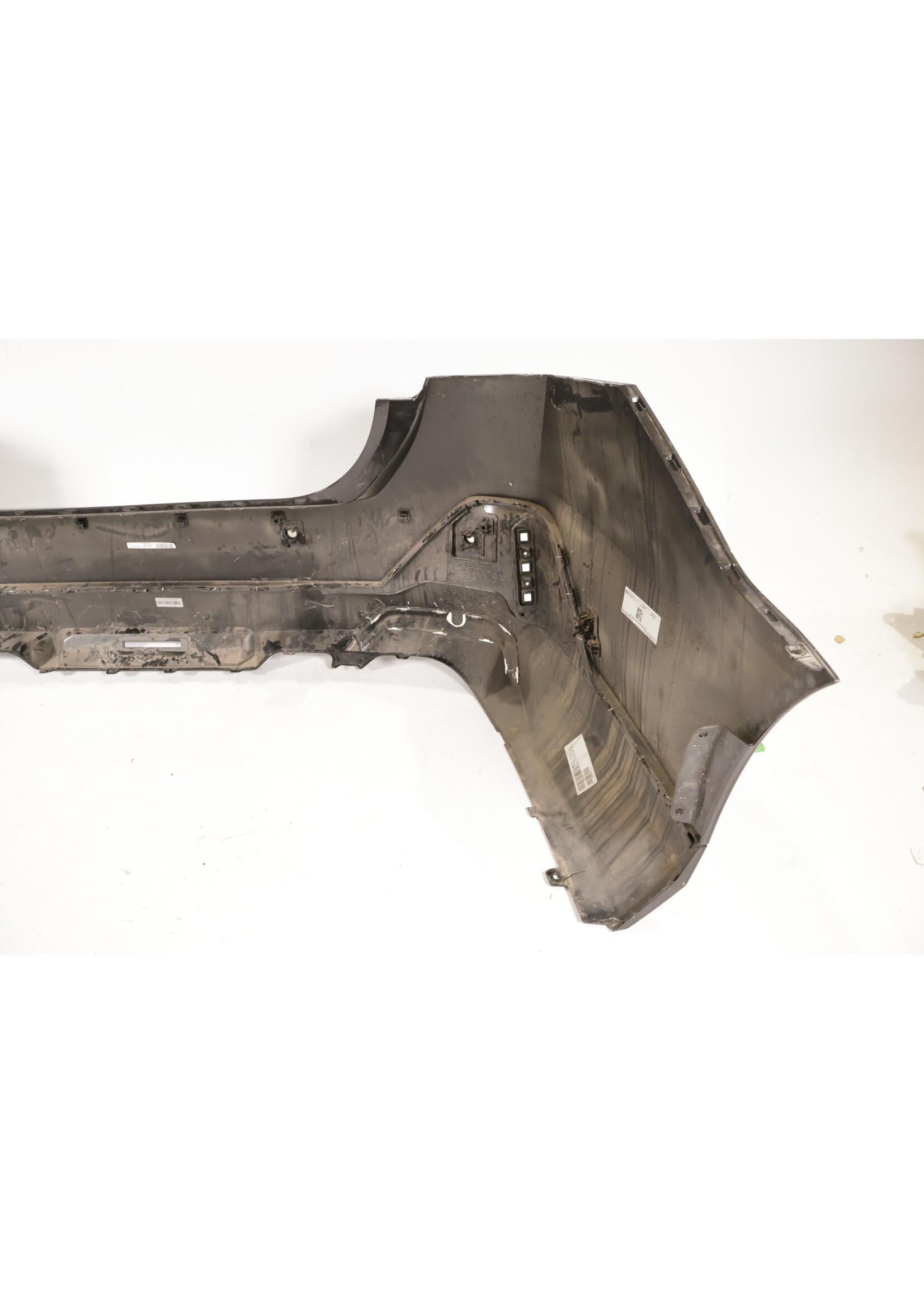 BMW BMW 5er G60 M-Paket Heckstoßstange mit Diffusor 51128084713 8084713