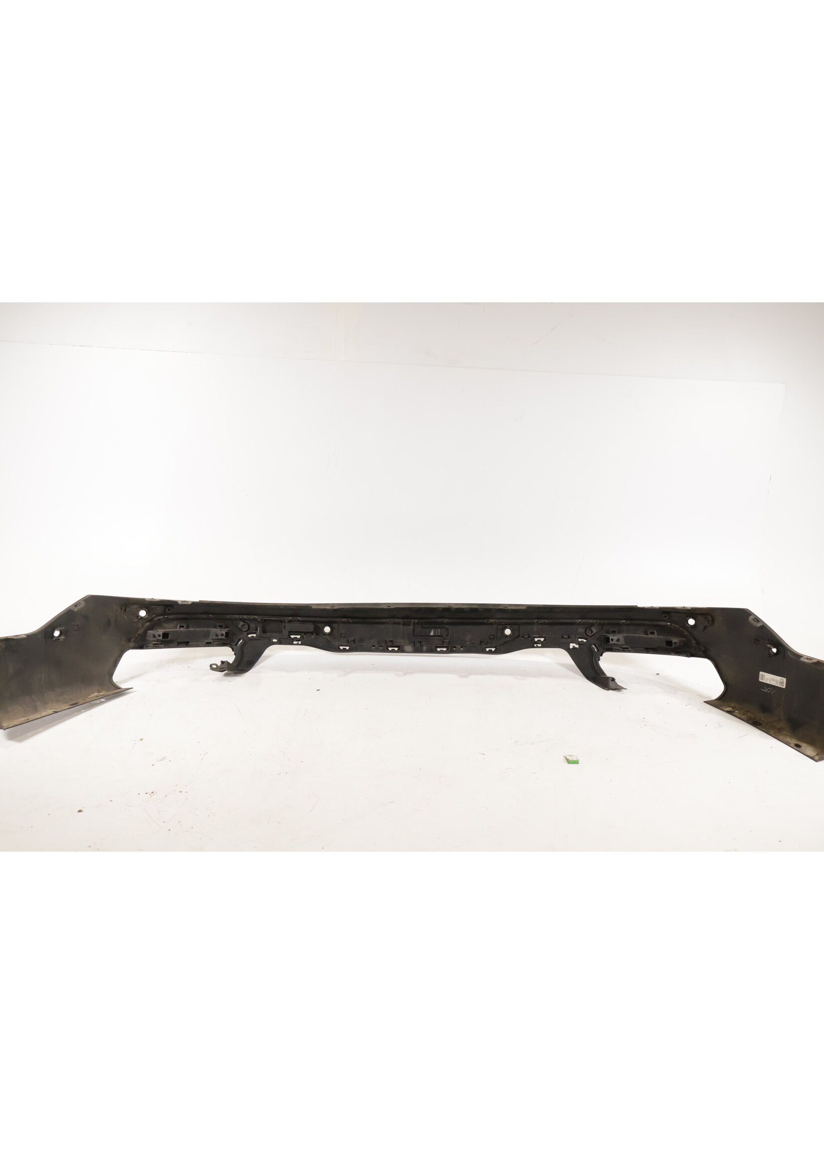 BMW BMW X5 G05 Onderste deel van achterbumper 51127425472 7425472